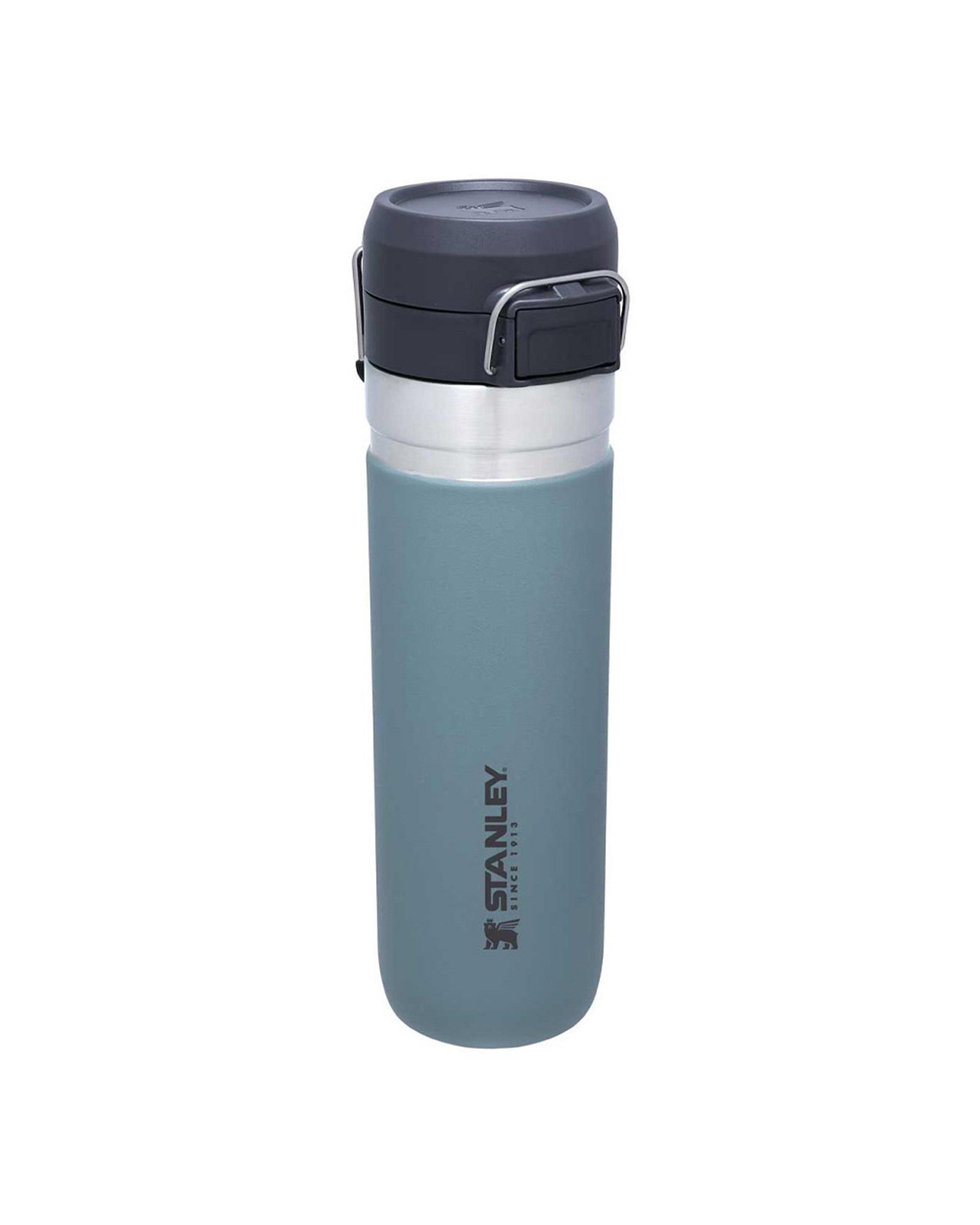 Stanley Vacuum Hydration Quick Flip Bottle 700ml -  Blue