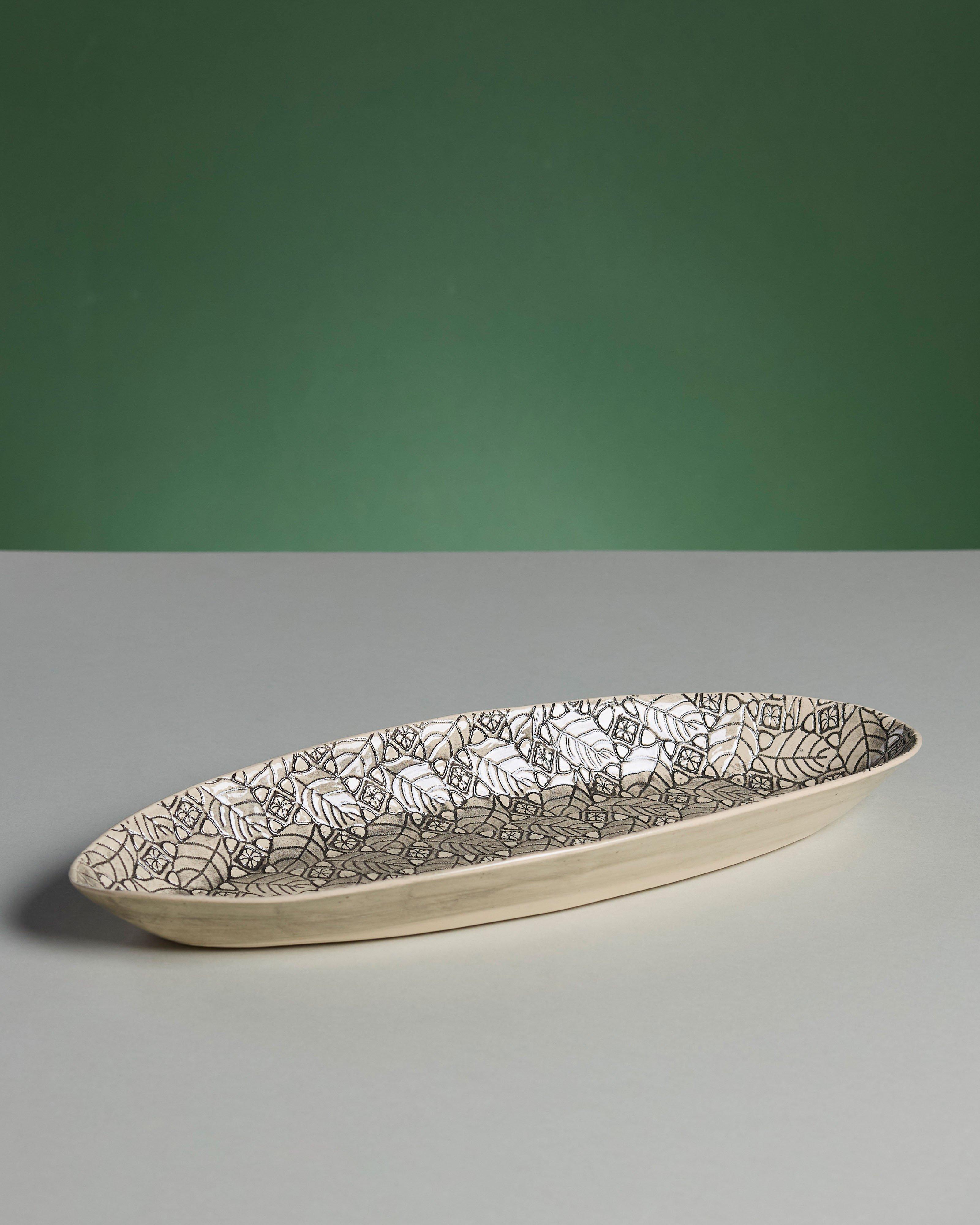 Wonki Oblong Pattern Tray – Medium  -  Grey