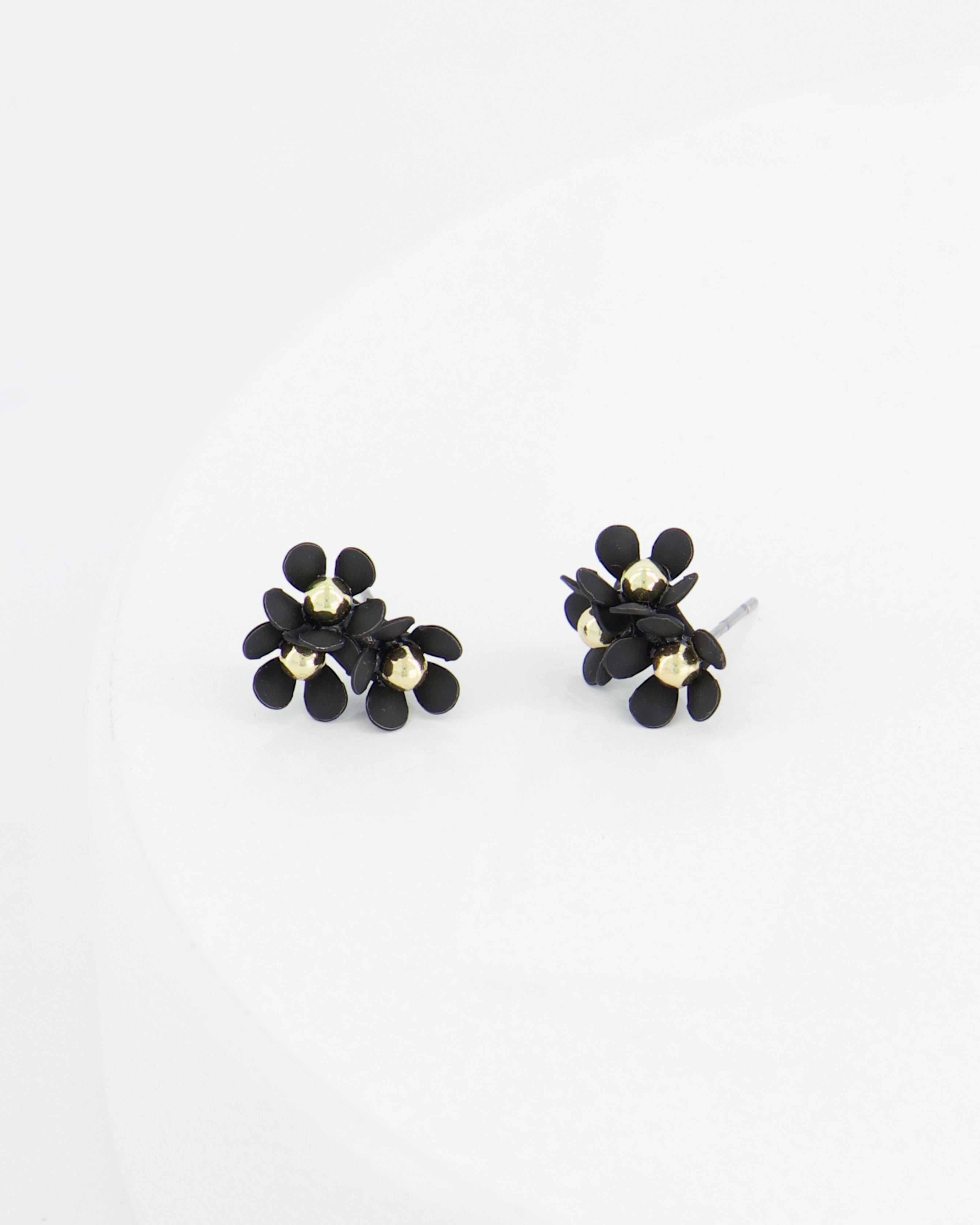 Trio Cluster Flower Stud Earrings -  Black