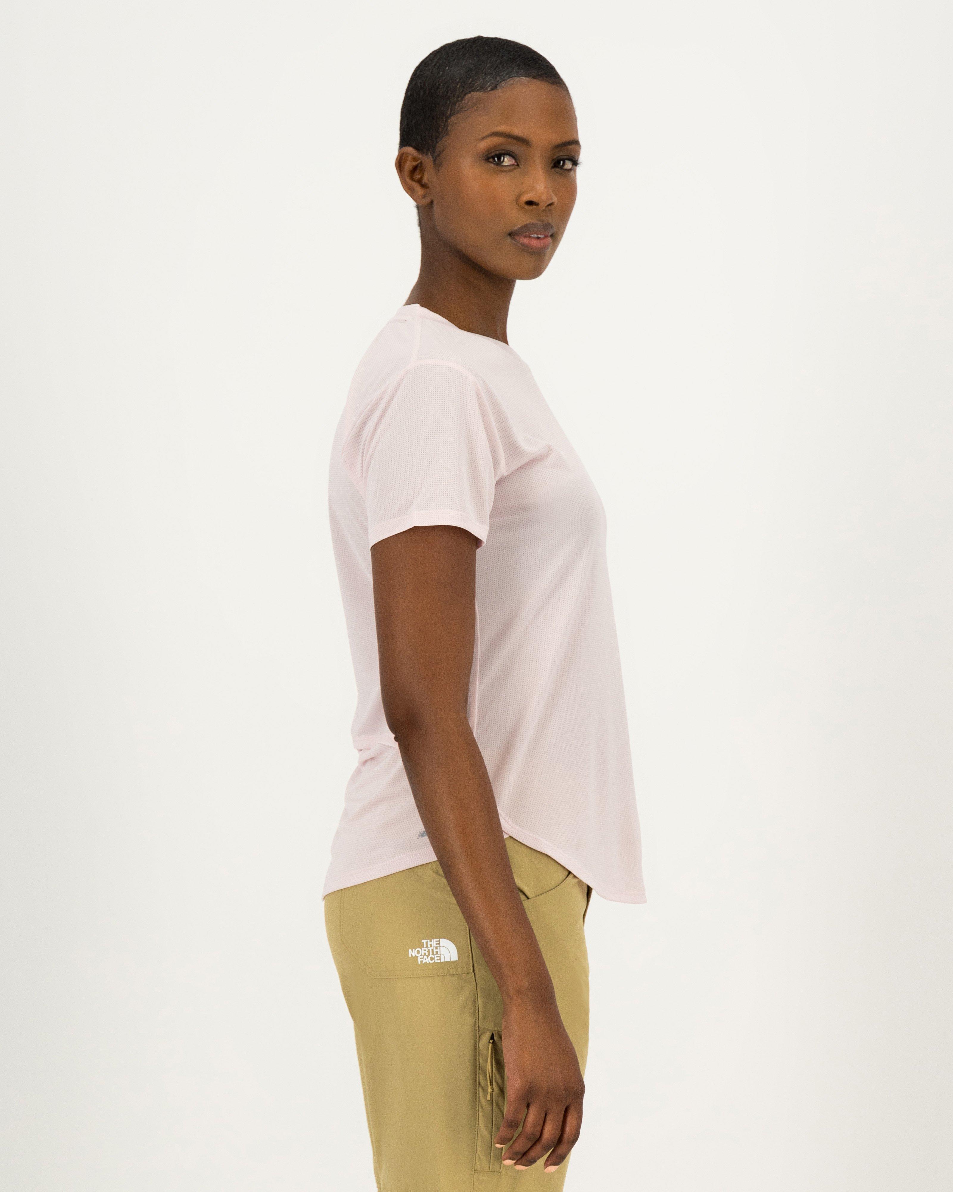New Balance Women's Accelerate T-Shirt -  Stone