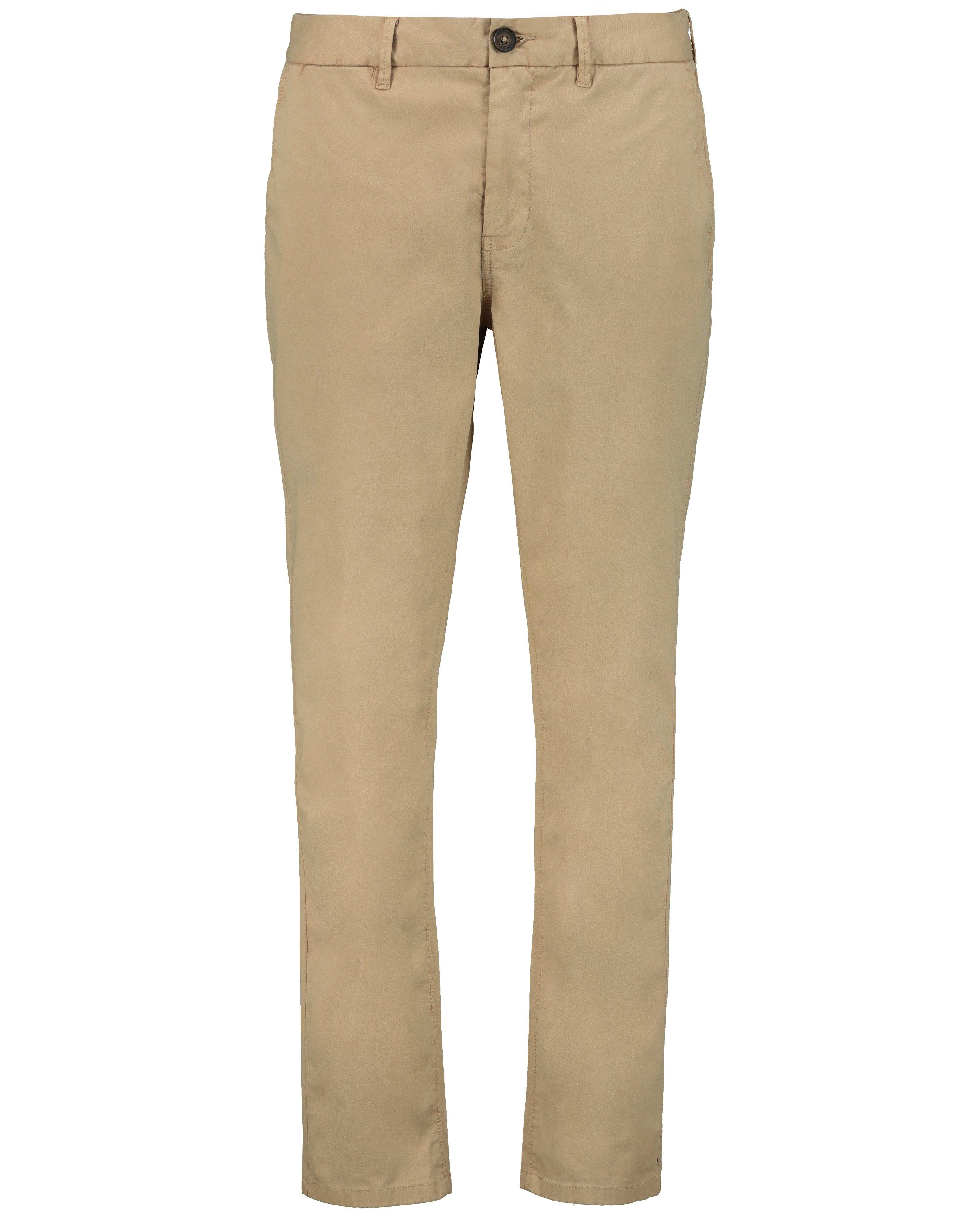 Slim-leg chino pant