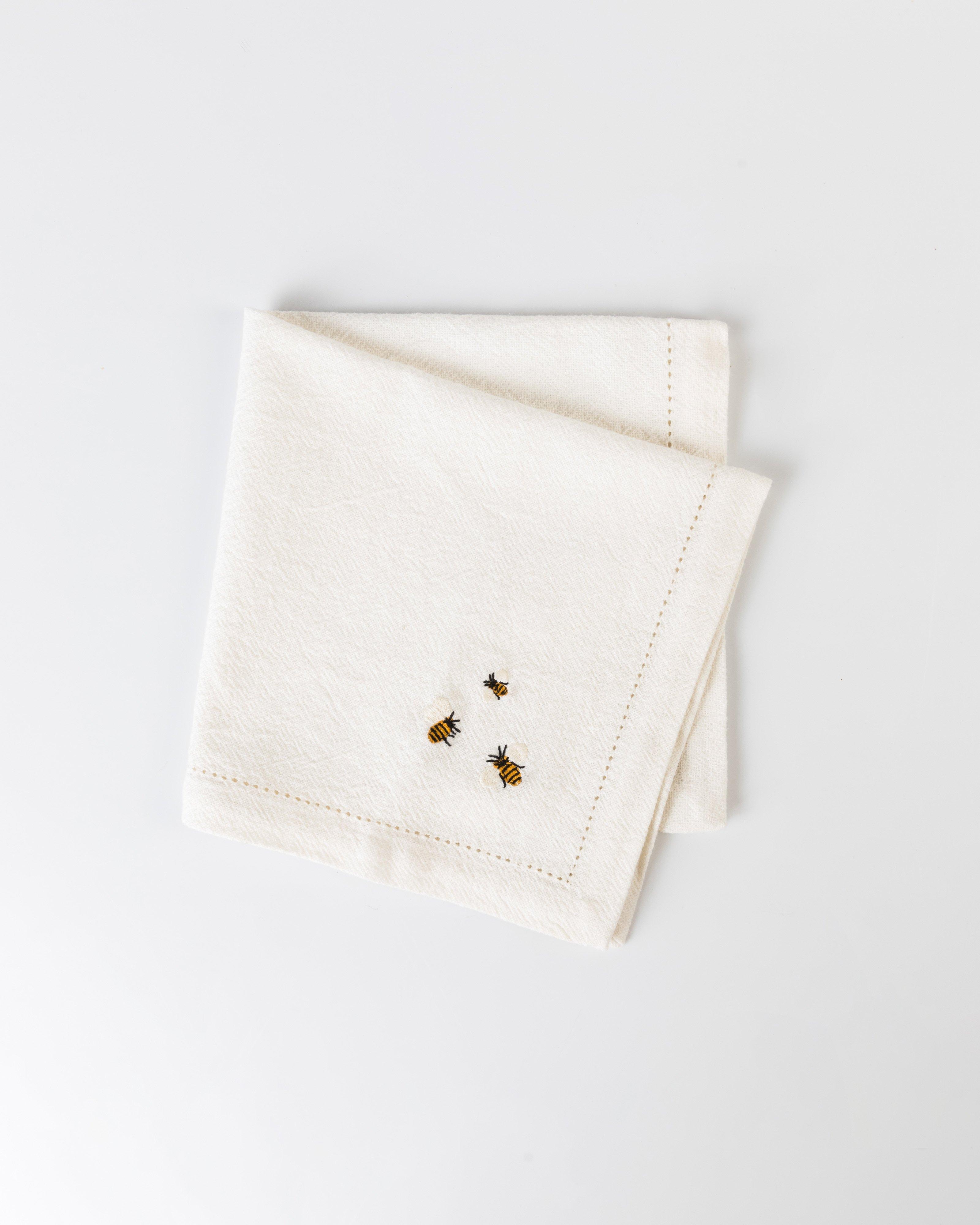 Bee Napkin 4PK w Embroidery -  Milk