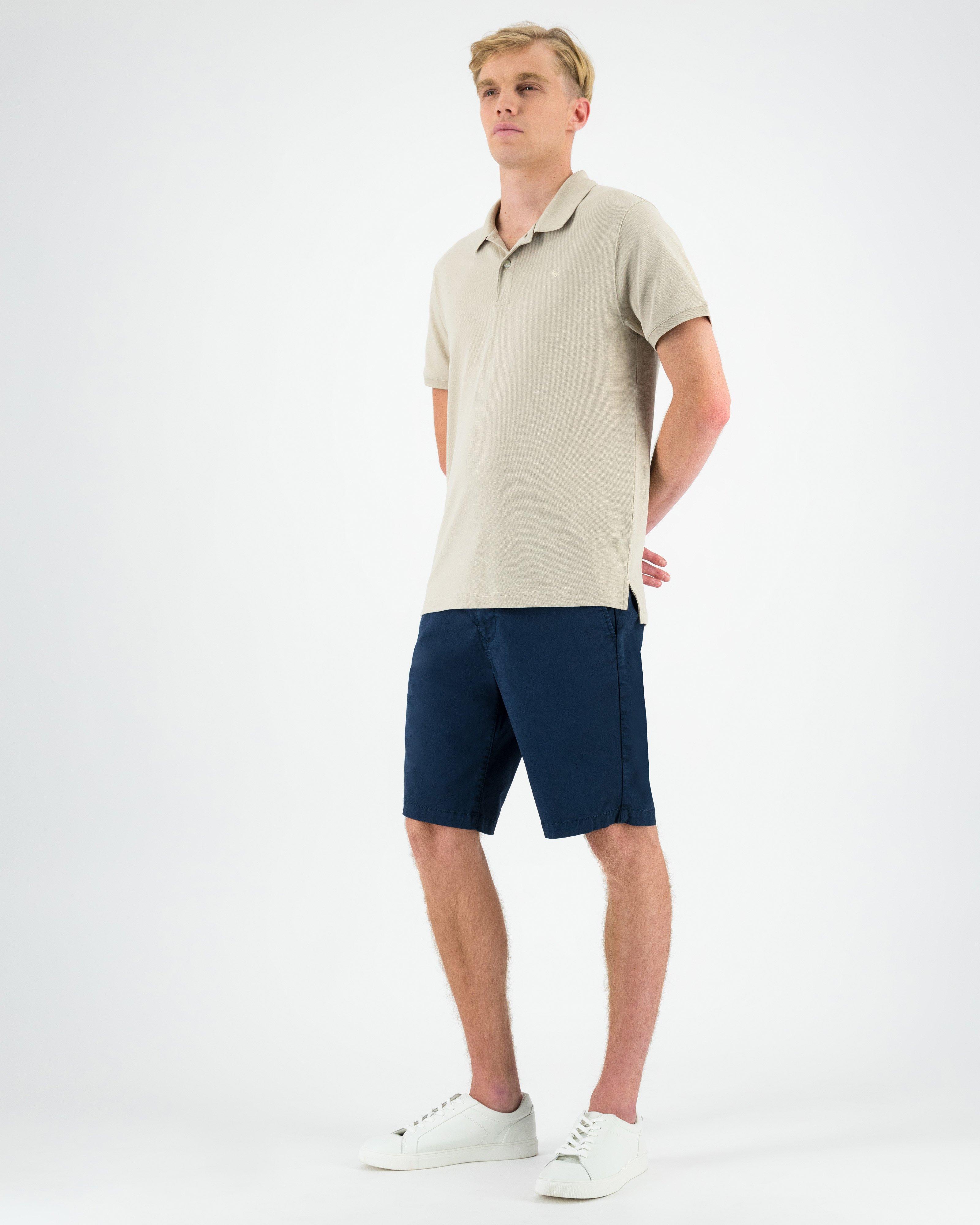 Men's Otis Standard Fit Golfer -  Stone