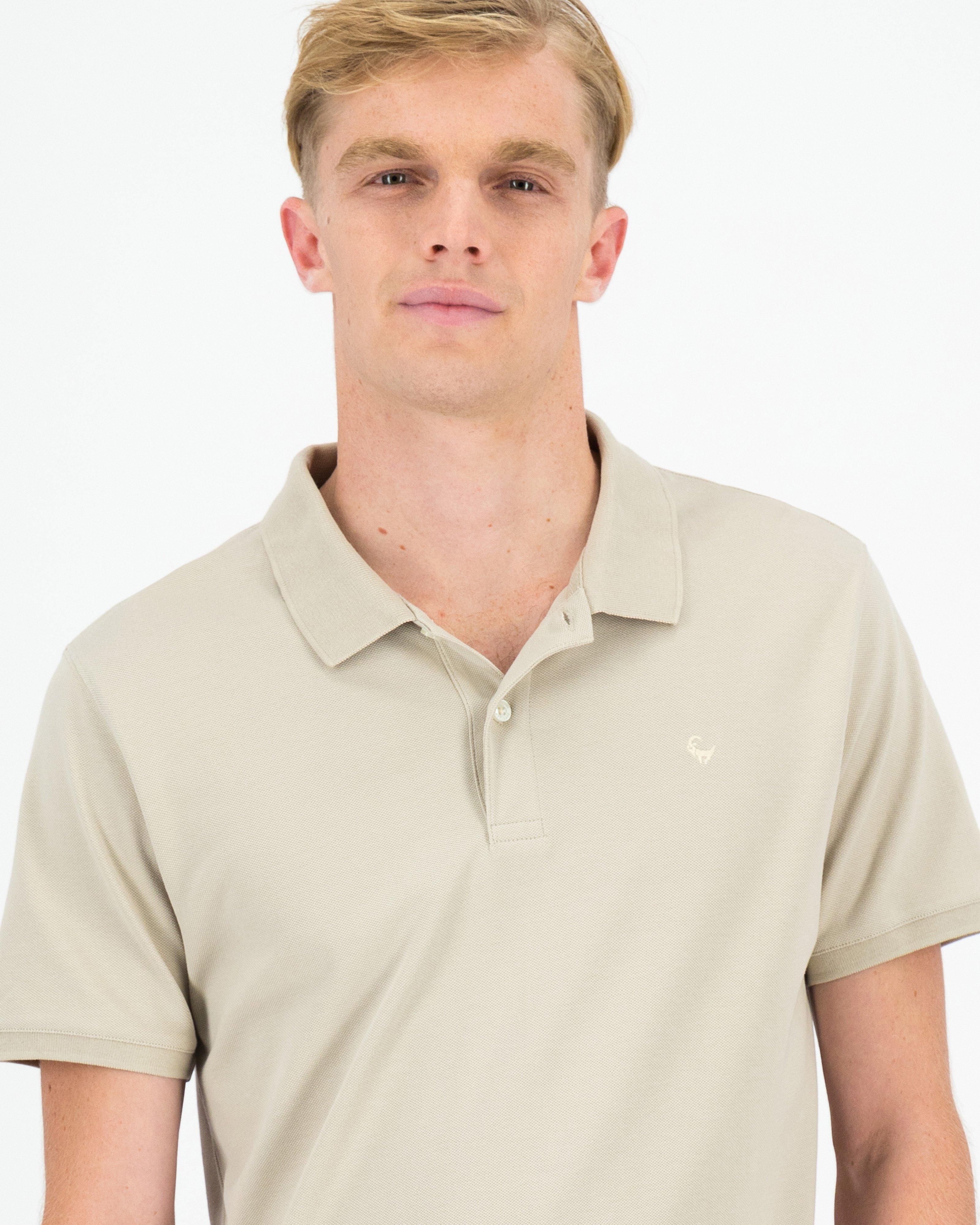Men's Otis Standard Fit Golfer -  Stone