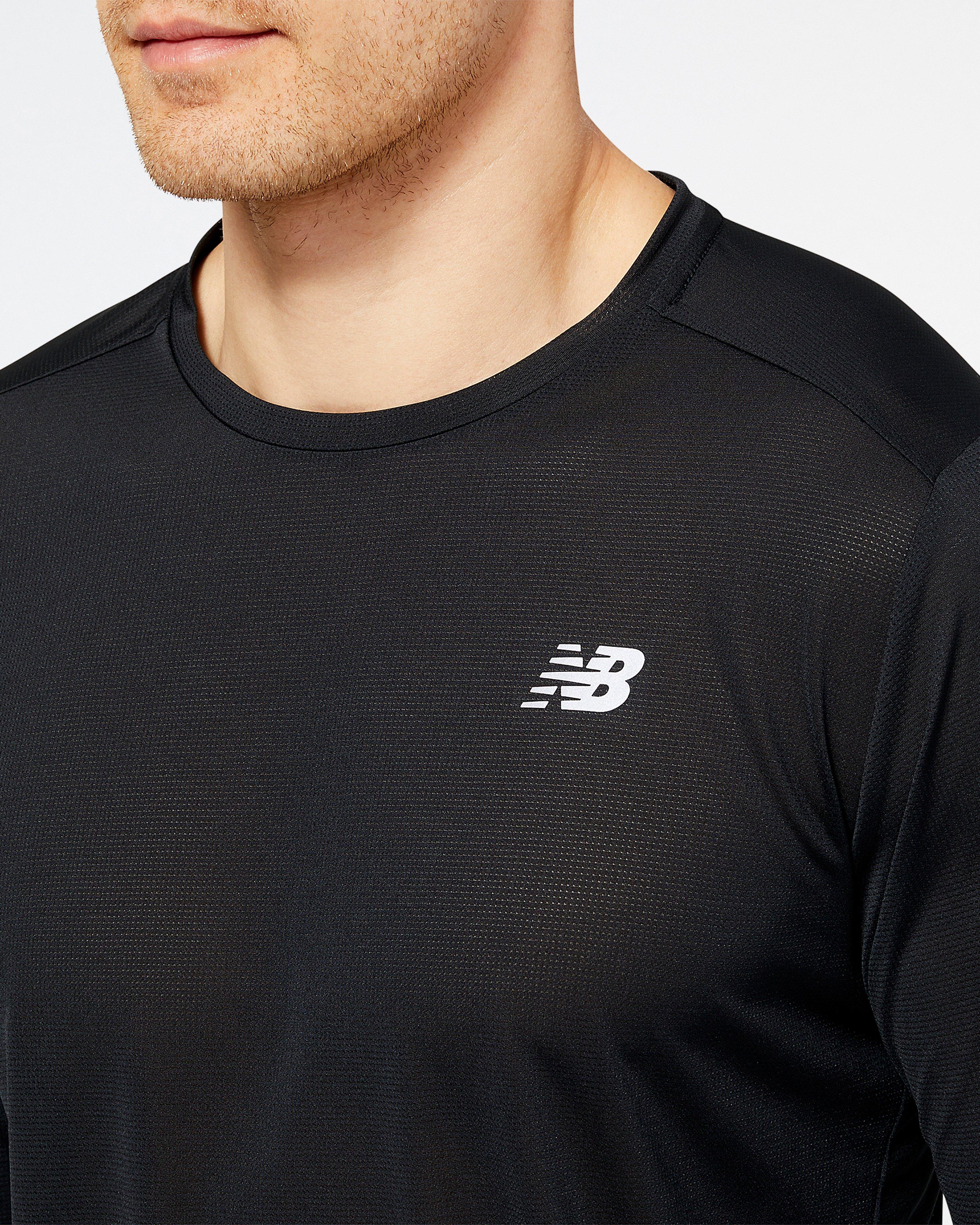 New Balance Men's Accelerate Long Sleeve Top -  Black