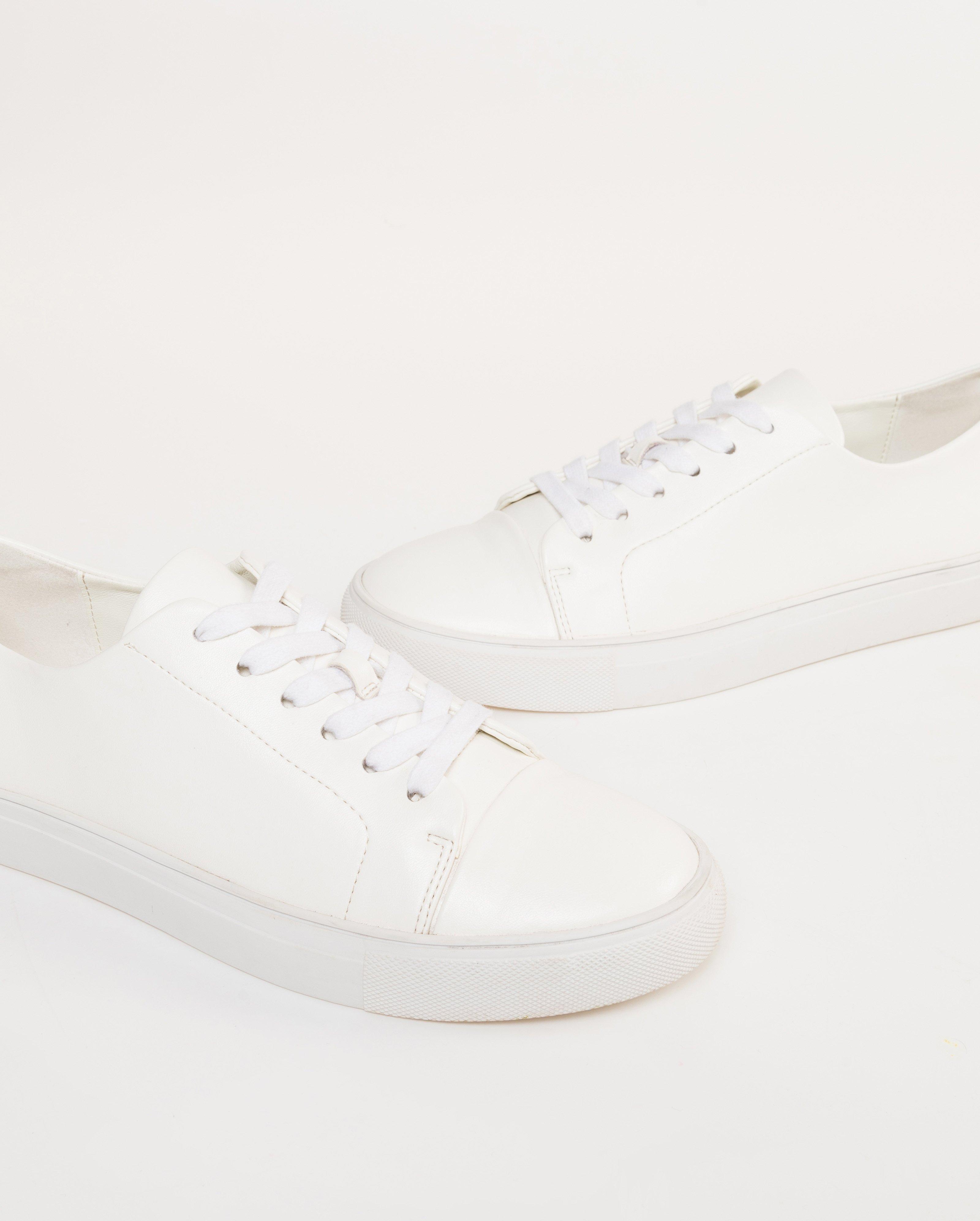 Zinzi Sneakers -  White