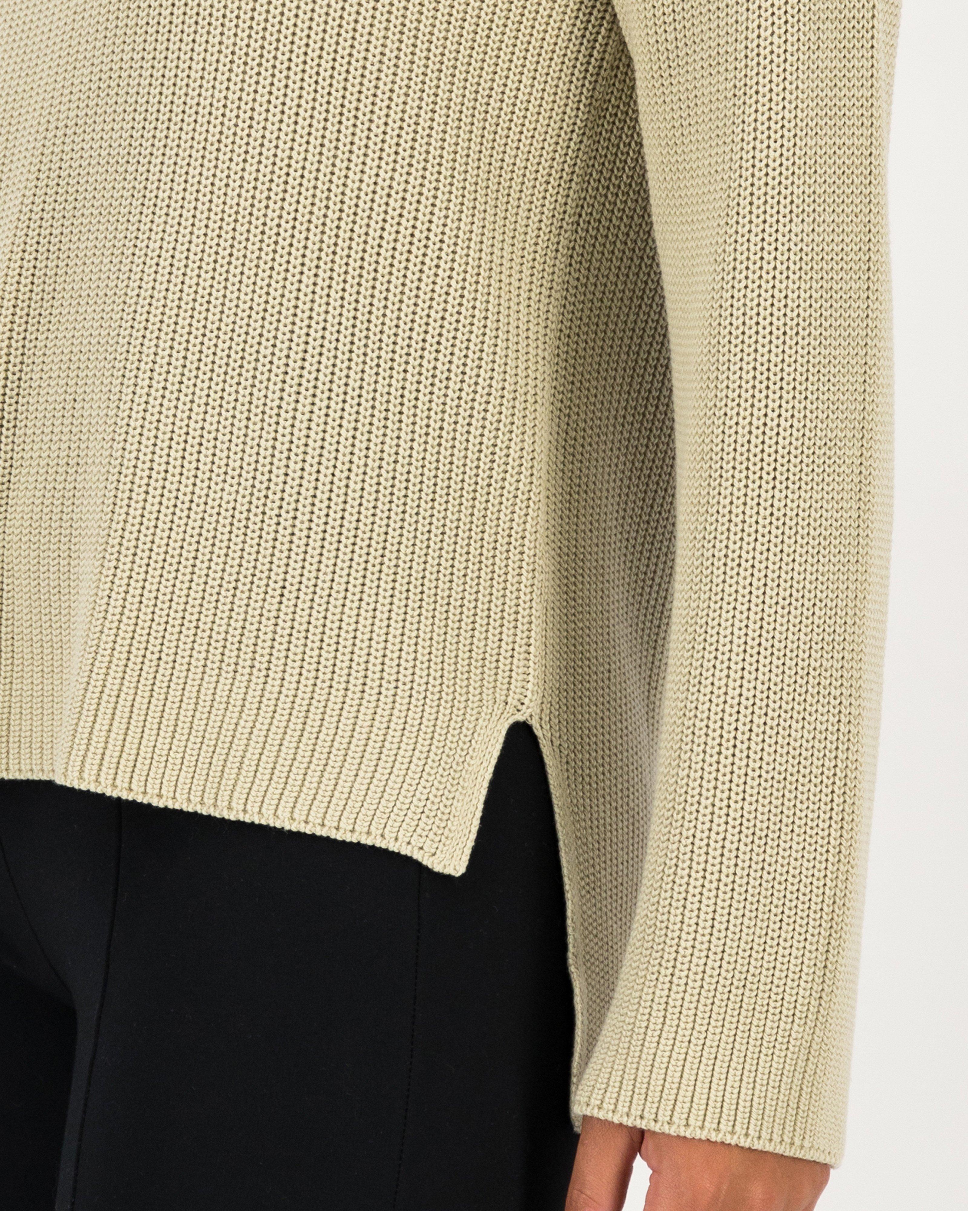 Crushed 3/4 Sleeve Earth V-Neck