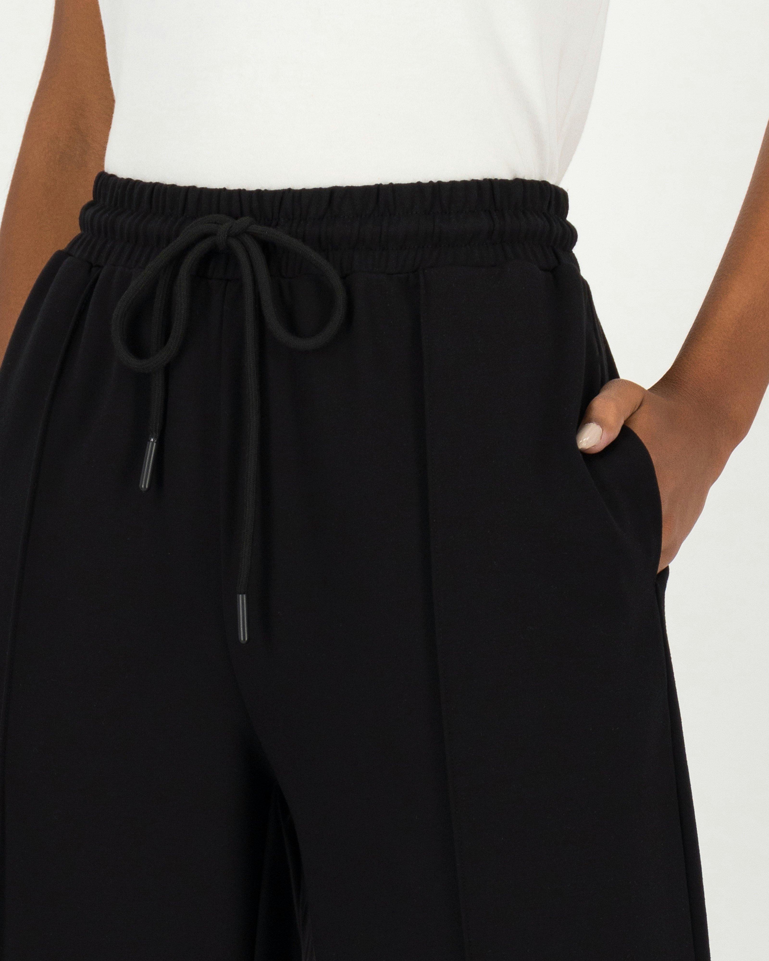 Nika Relaxed Pant -  Black