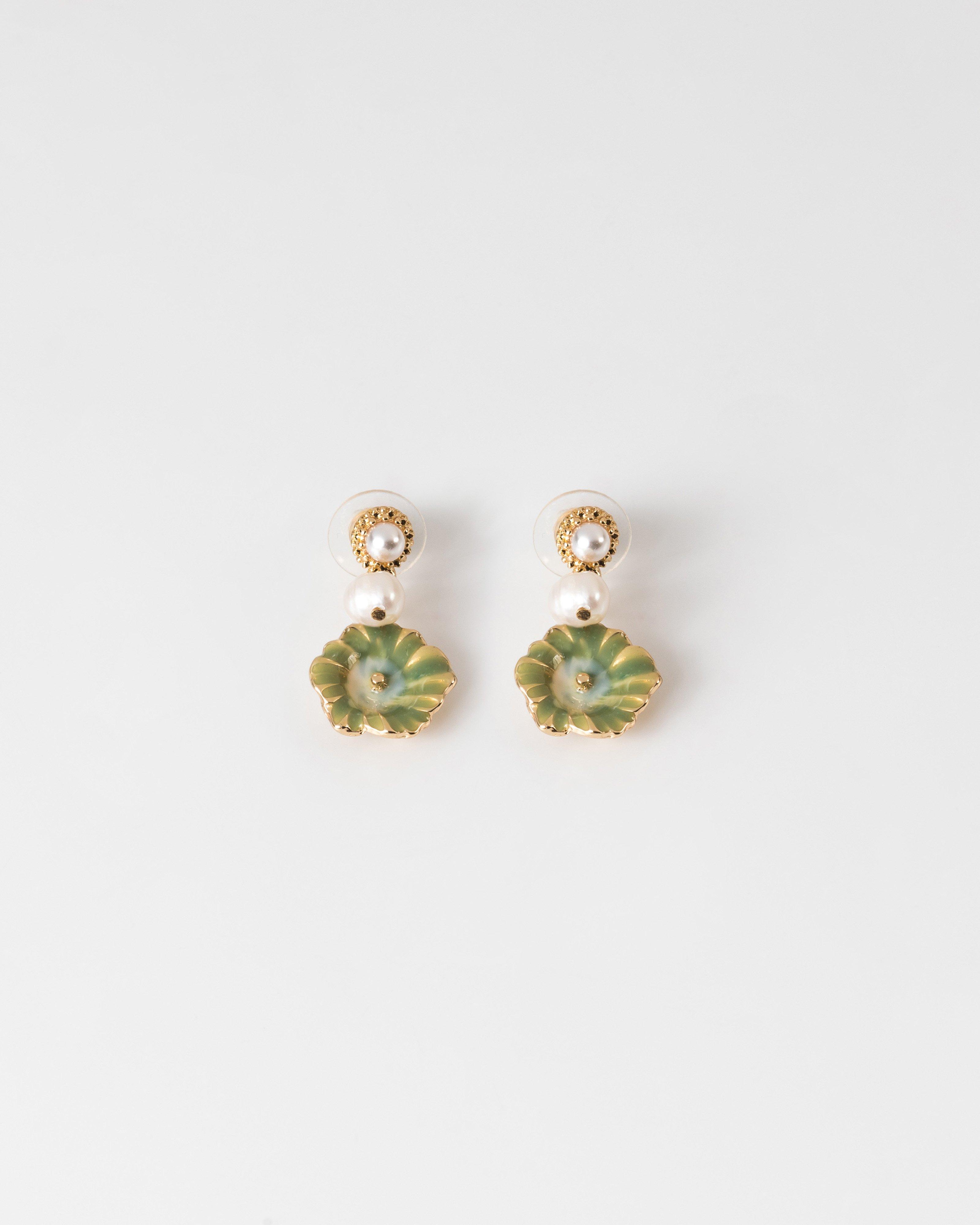 Gloss Enamel Flower & Pearl Drop Earrings -  Green