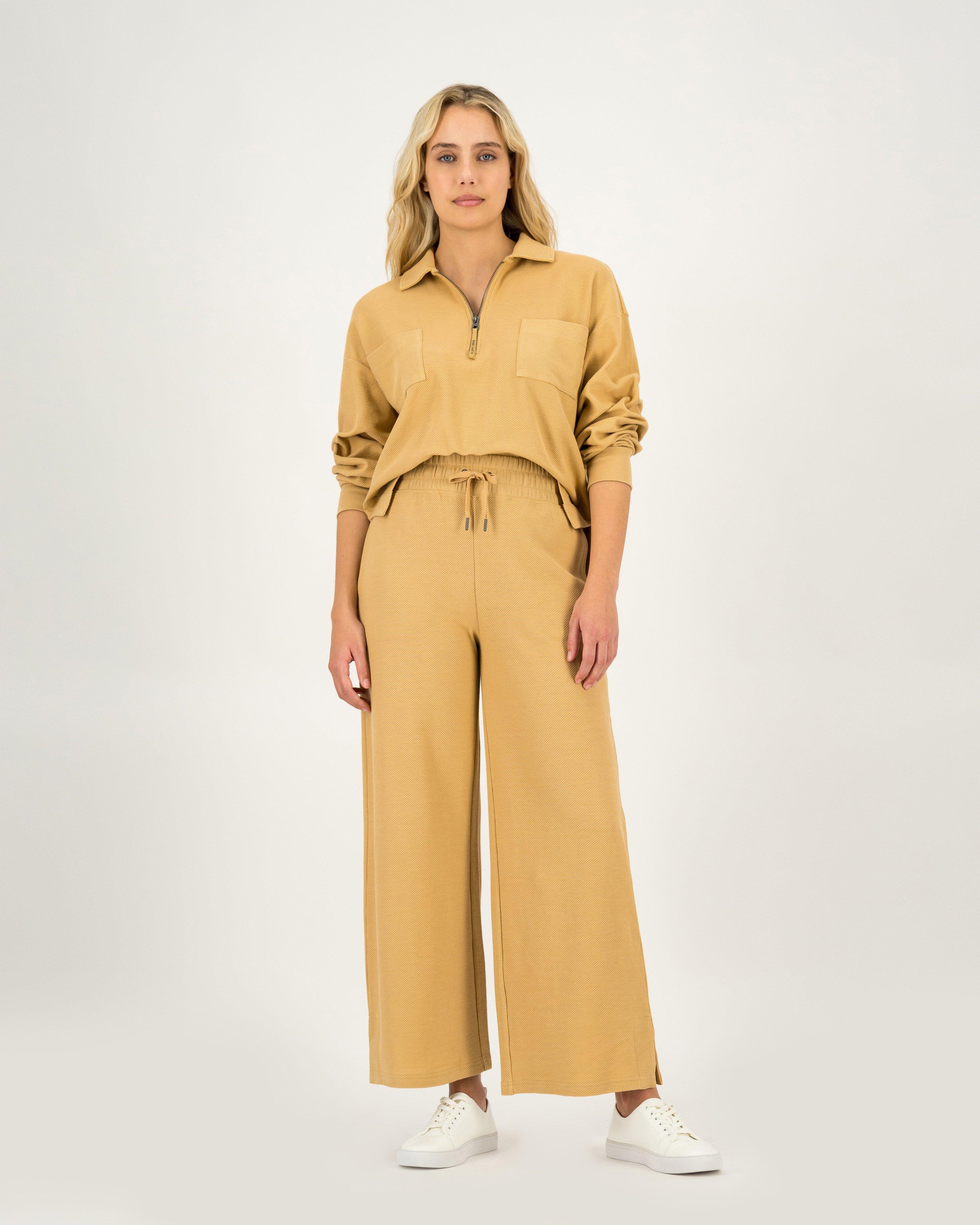 Rare Earth Women's Lea Waffle Knit Pants Last Chance