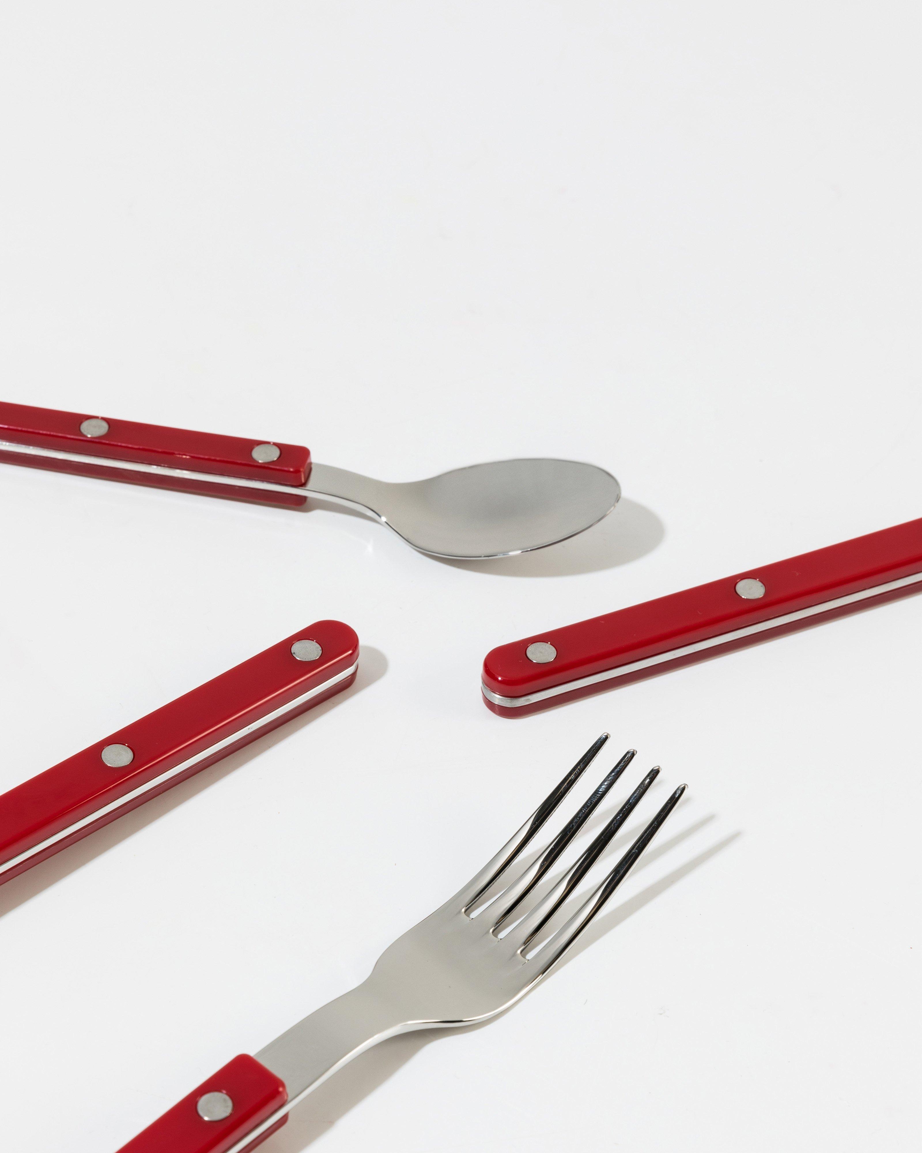 Sabre Bistrot Brilliant 4 Piece Cutlery Set -  Red