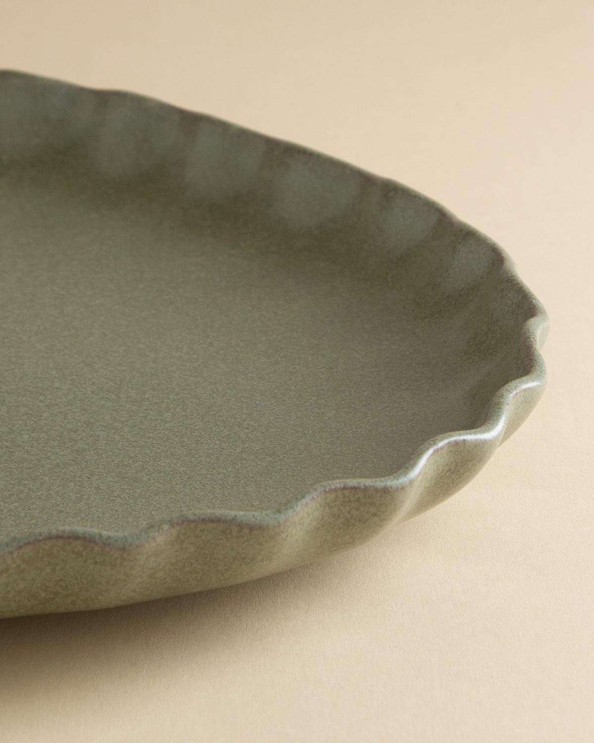 Ruffle Oval Platter -  Green
