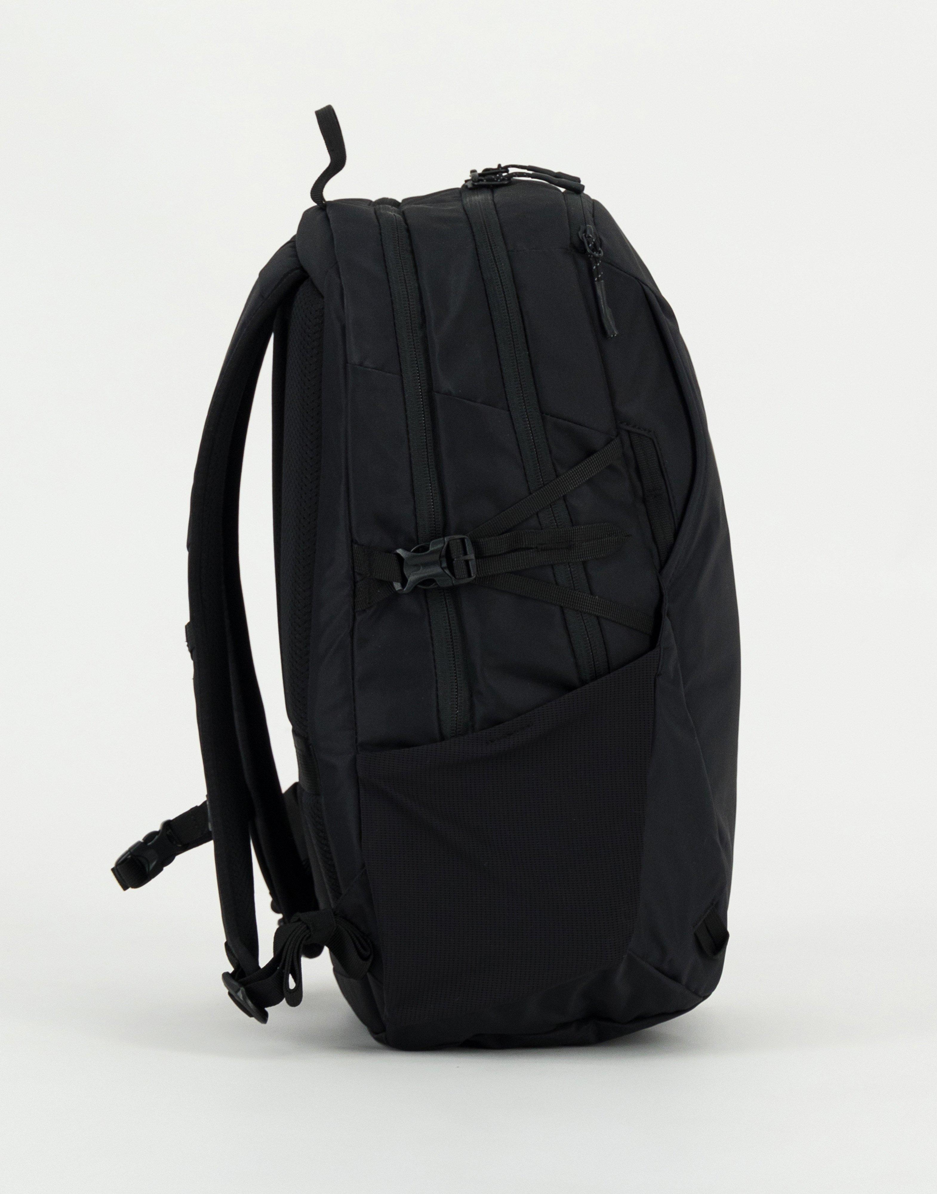 Thule Enroute 4 23L Backpack