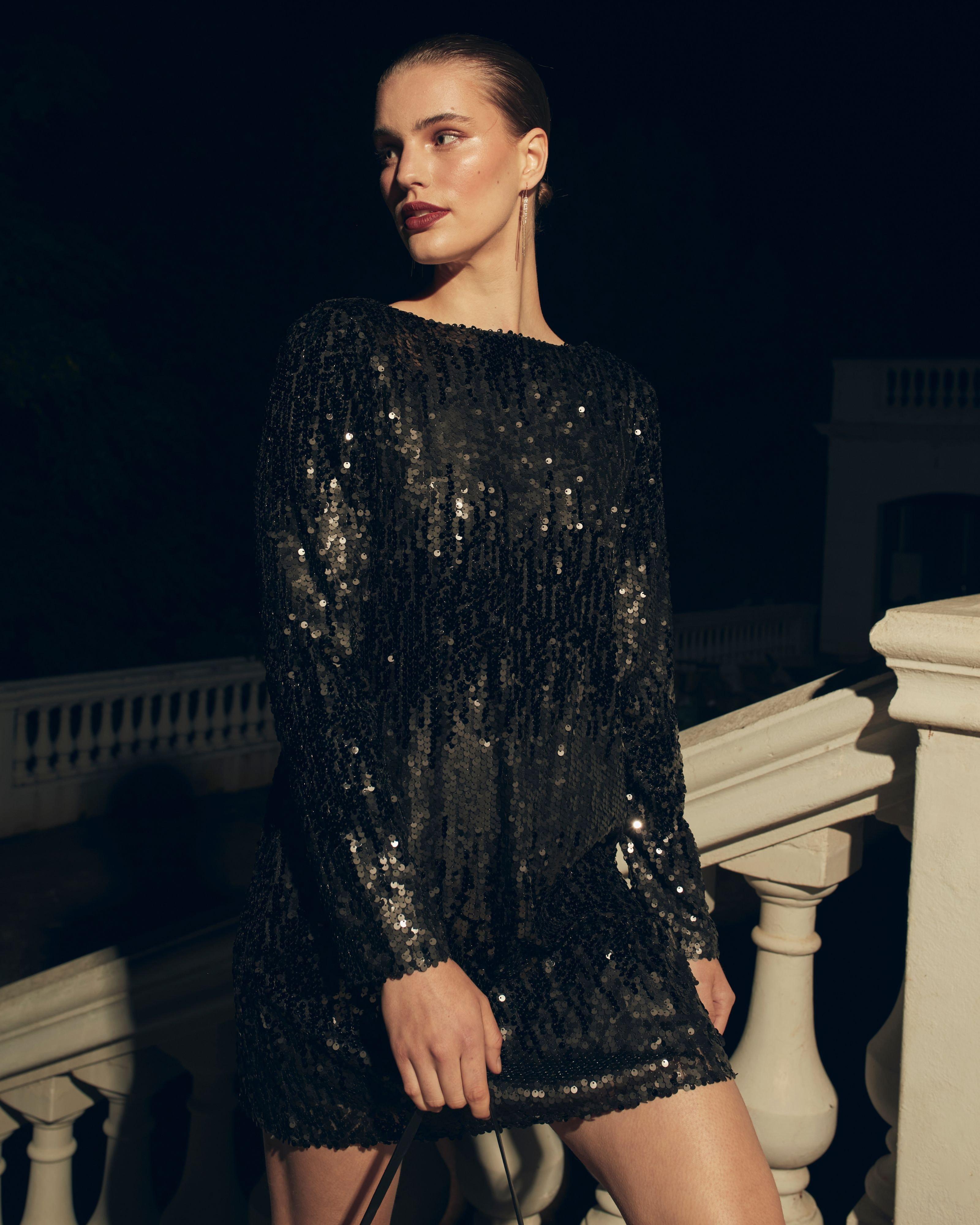 Black sparkly best sale tunic dress