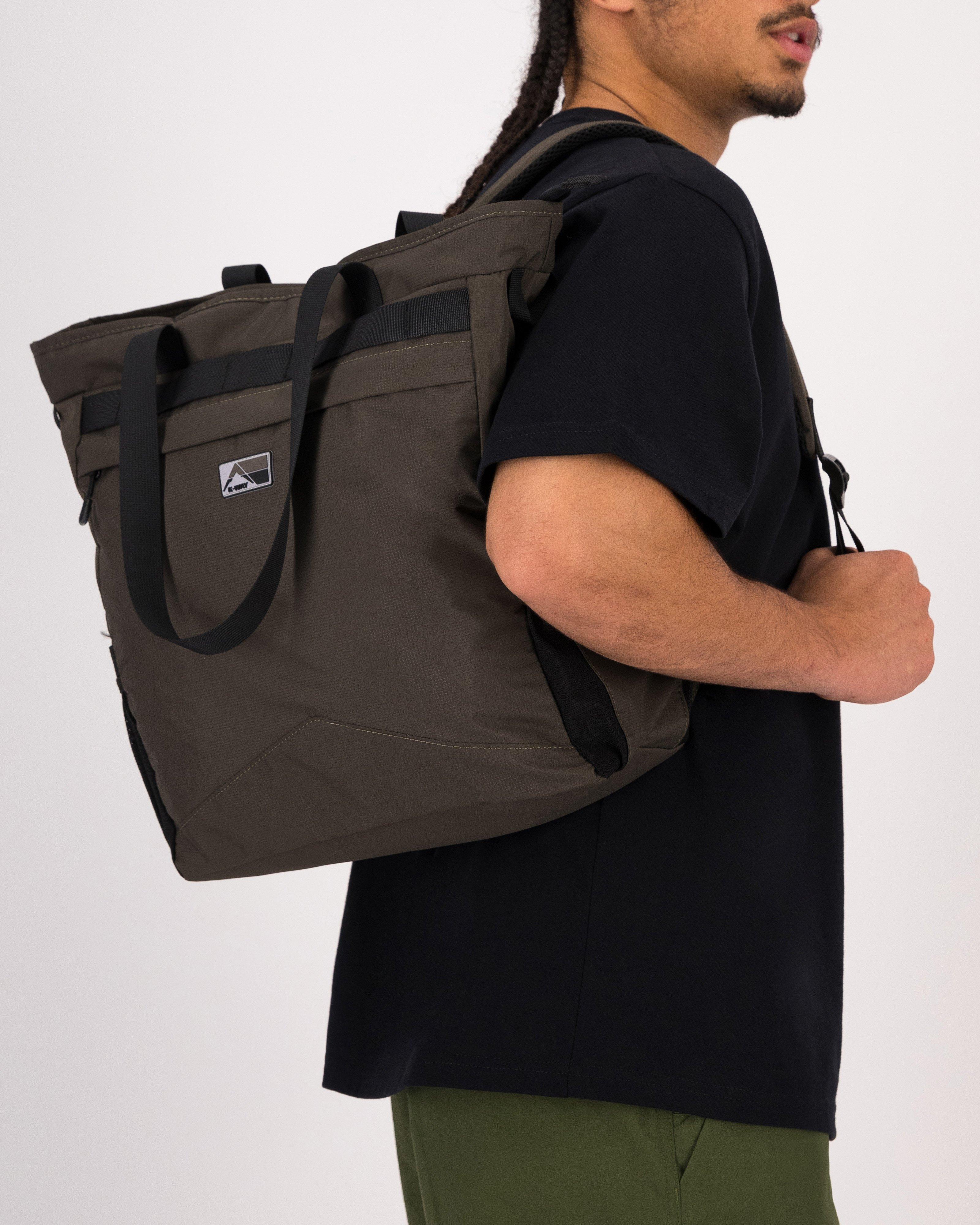 Vans discount commuter tote