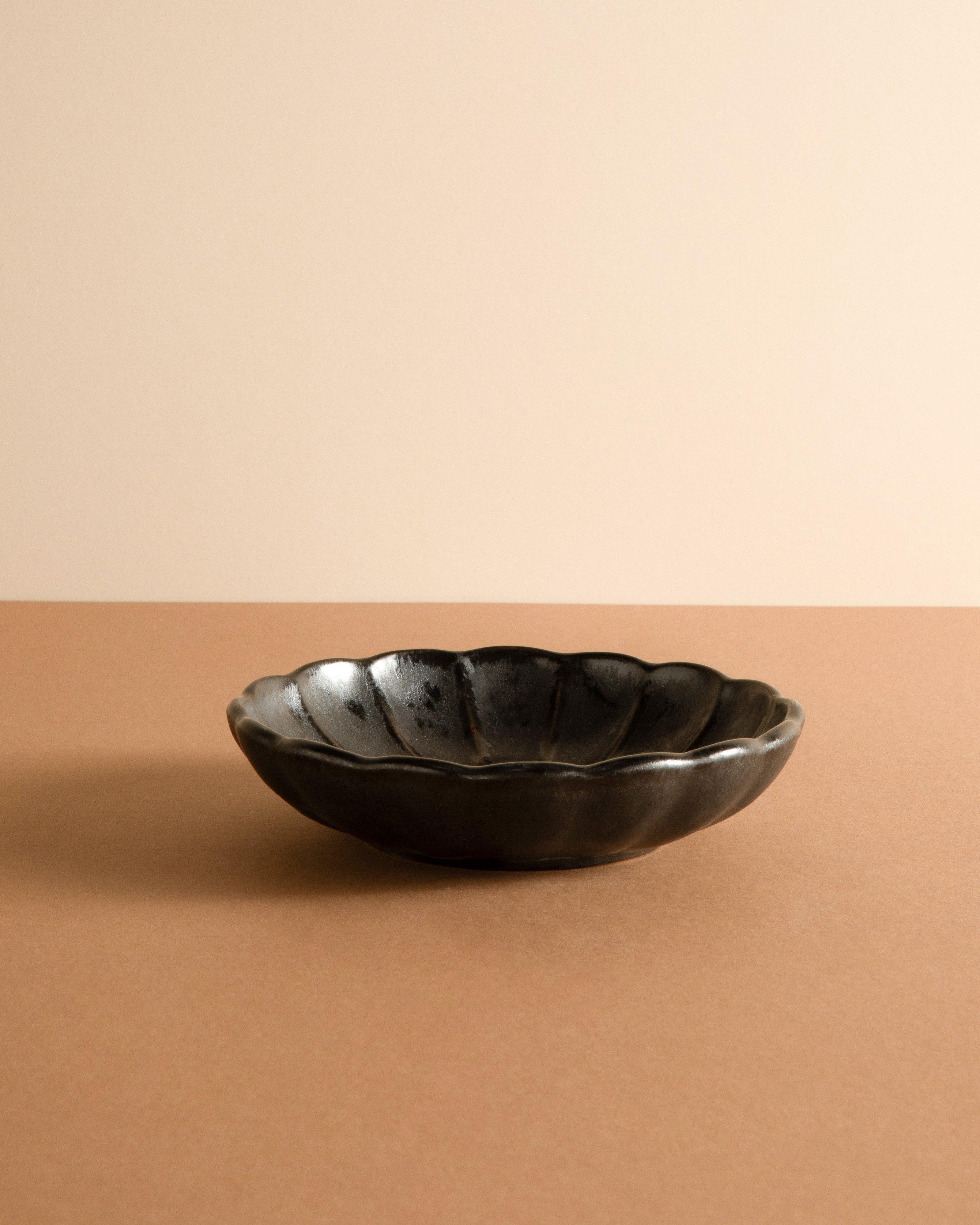 Dalia Pasta Plate -  Black