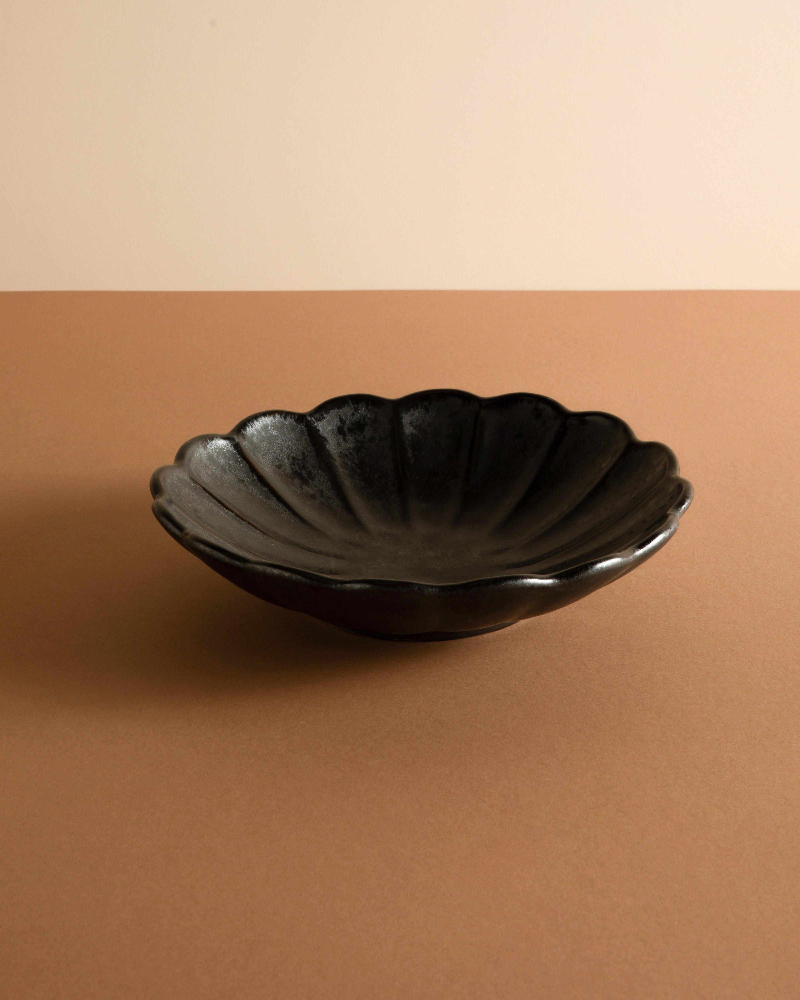 Dalia Appetizer Plate -  Black