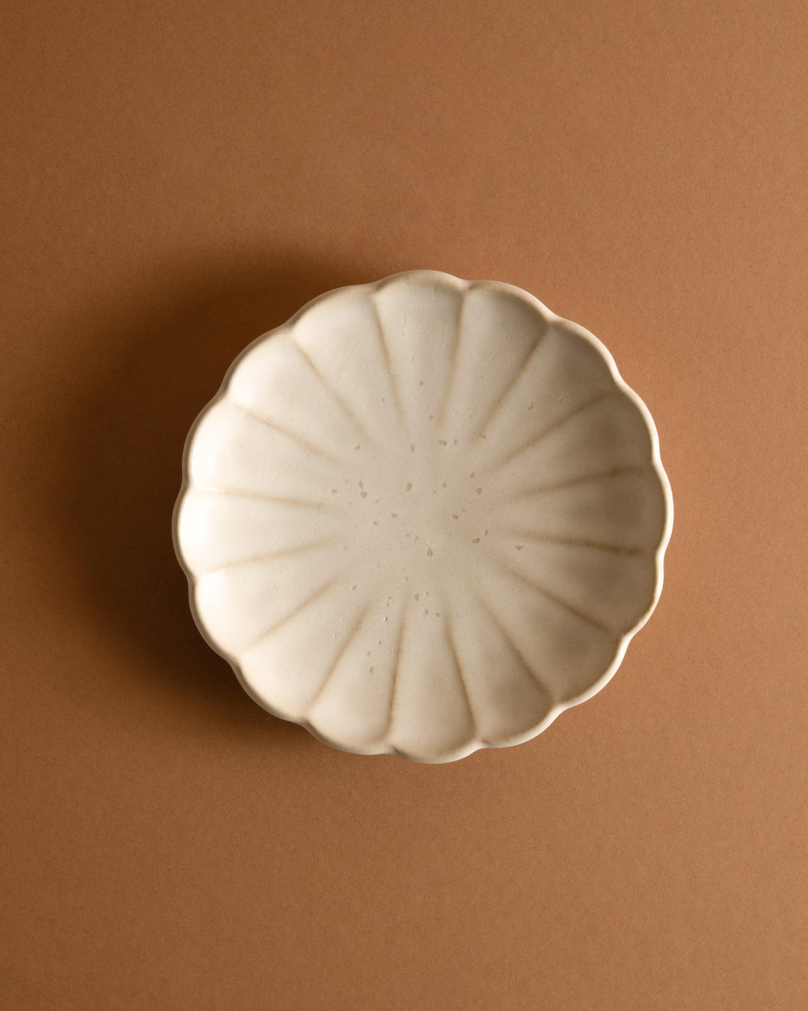 Dalia Small Plate -  Milk