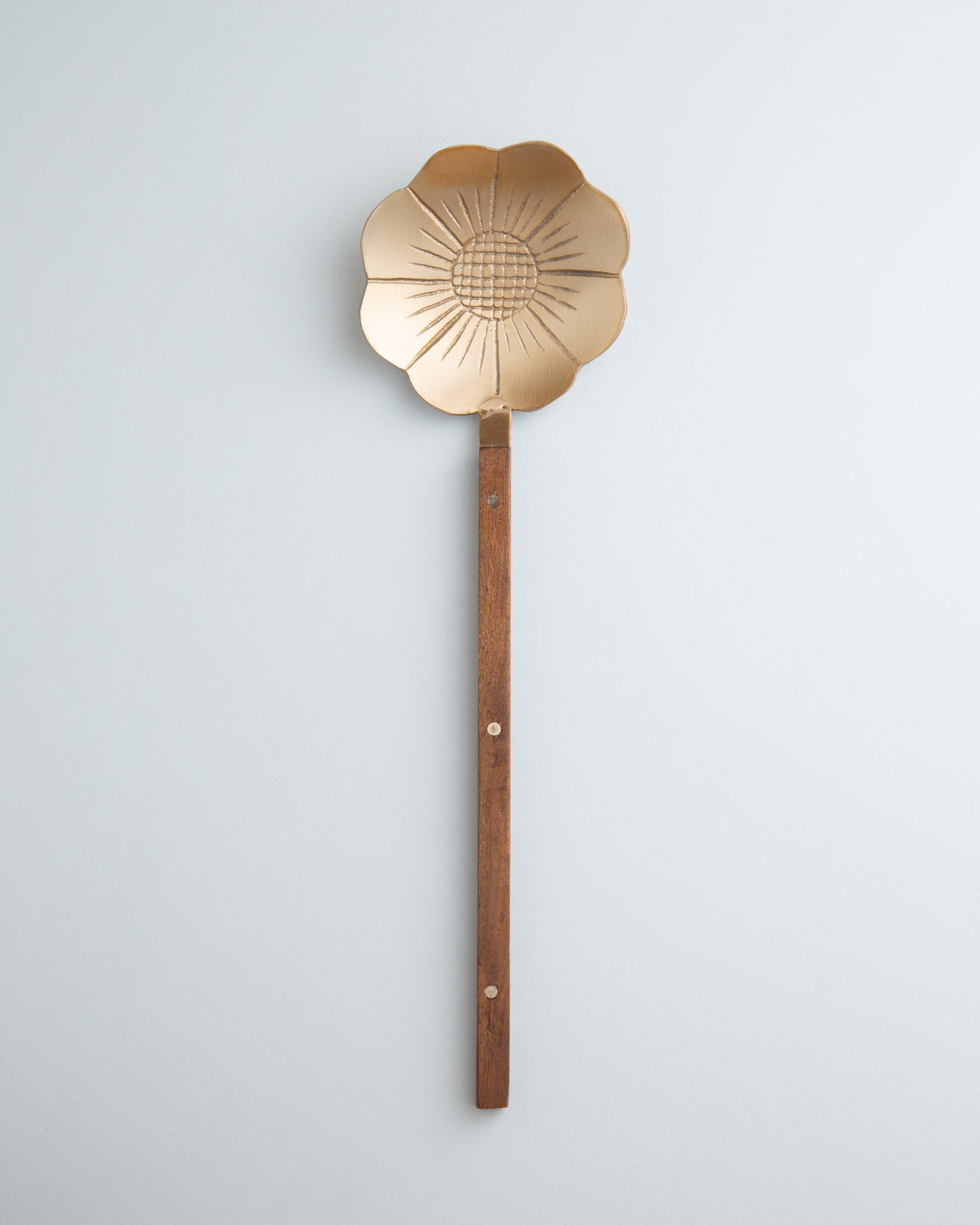 Daisy Single Serving Spoon -  Gold