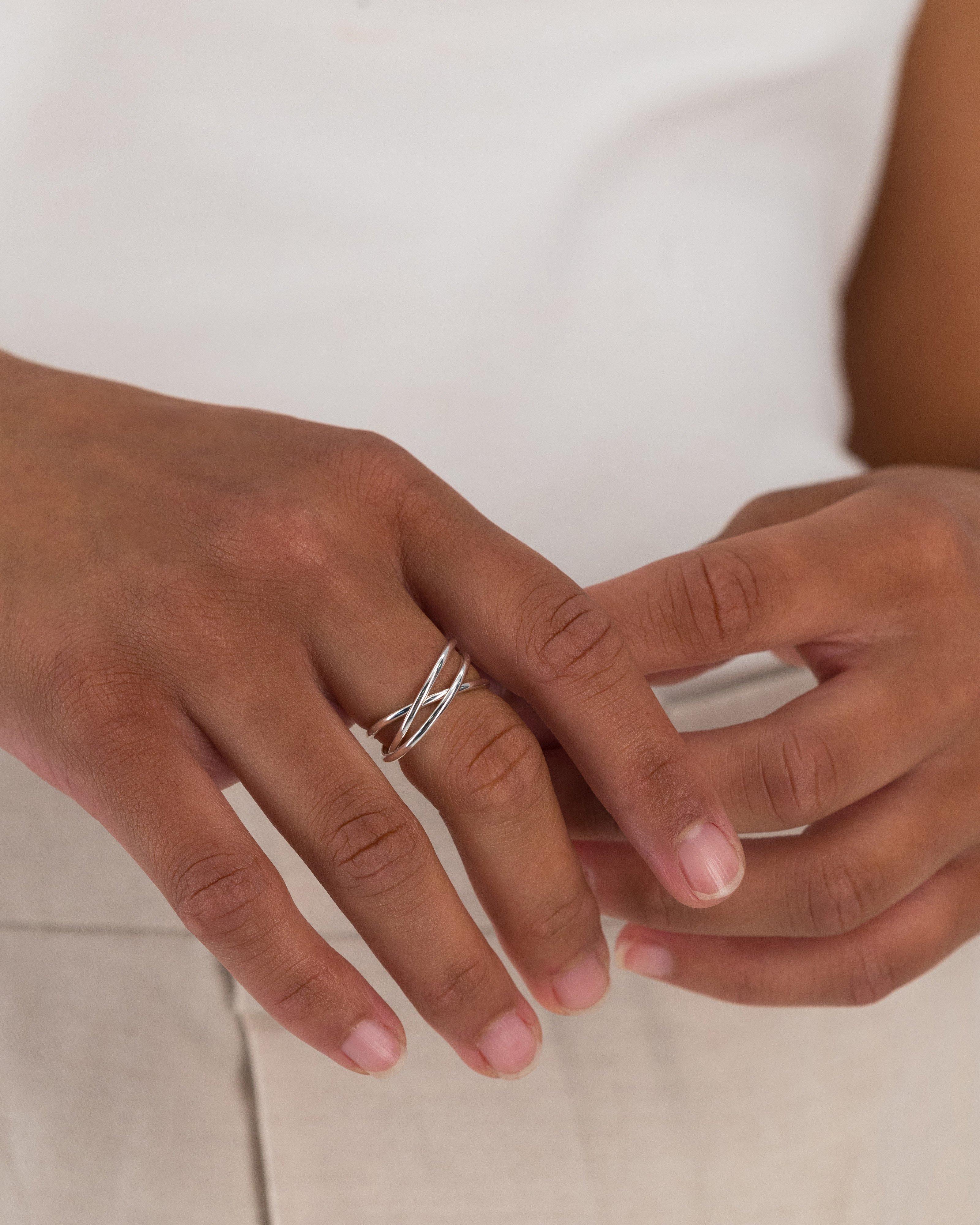 Sterling Silver Rolling Trinity Ring -  Silver