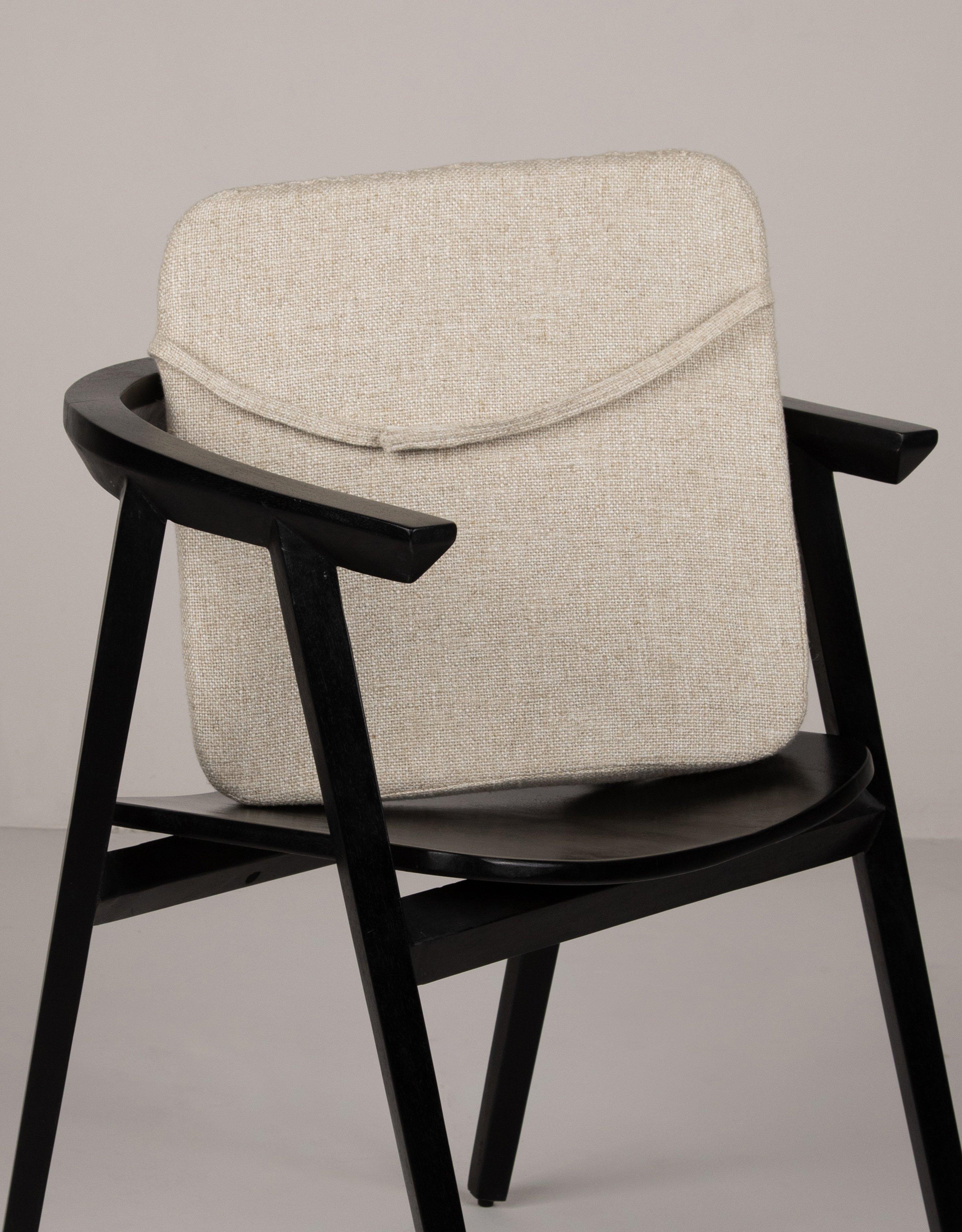 Anvi Armchair -  Bone