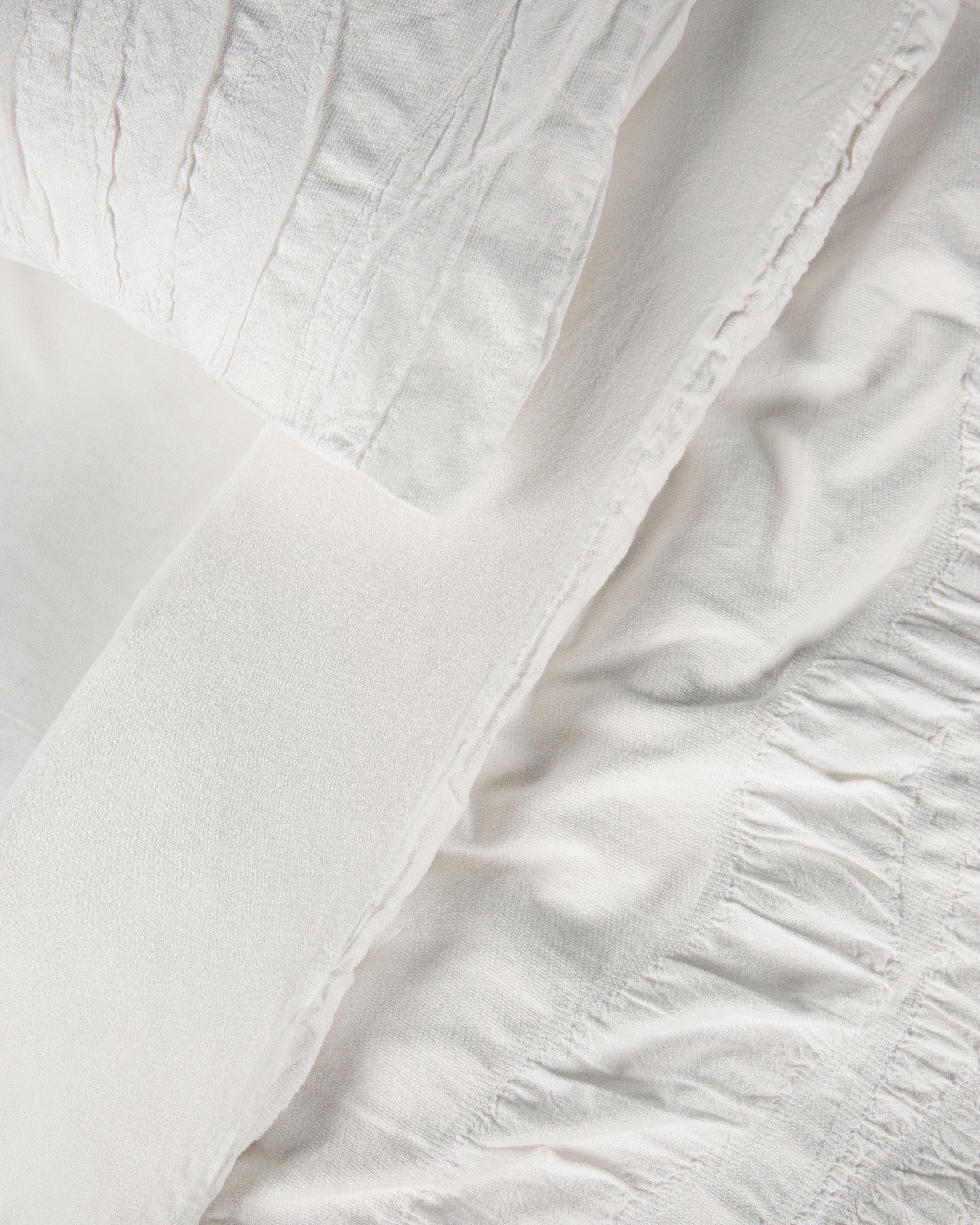 Ariel Textured Duvet Set and Pillows Queen -  White