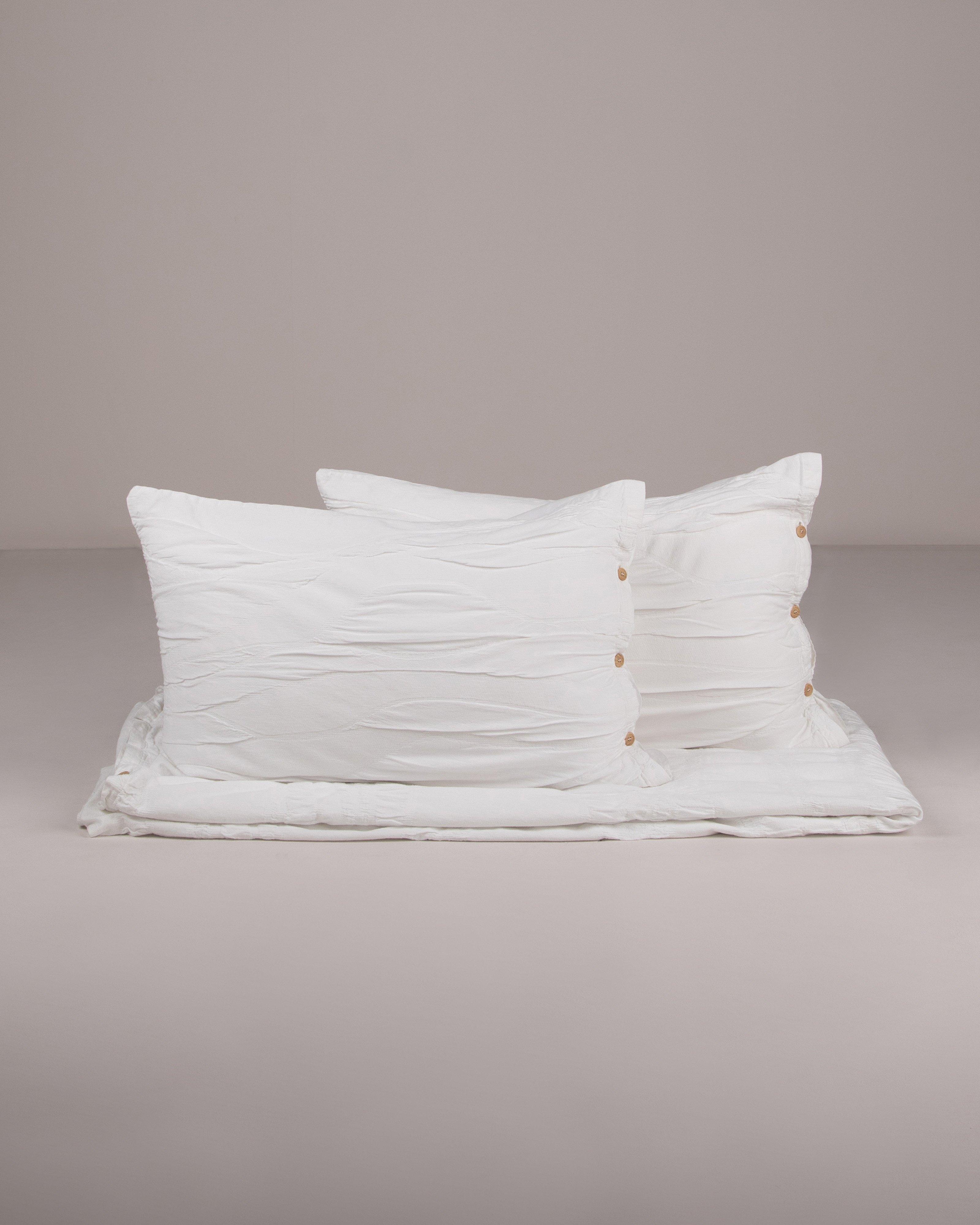 Ariel Textured King Duvet and Pillows Set -  White