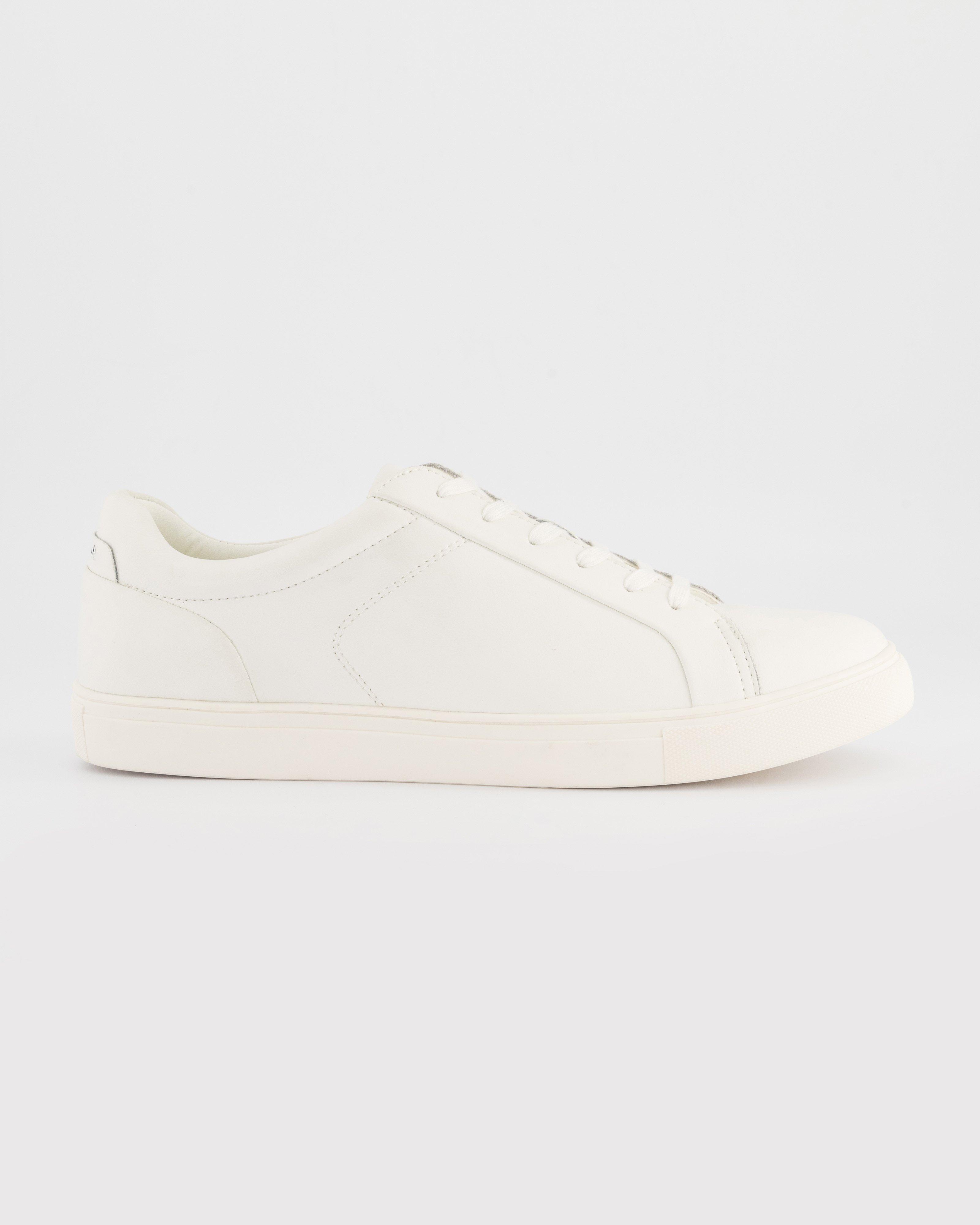 Men's Shaka Leather Sneaker