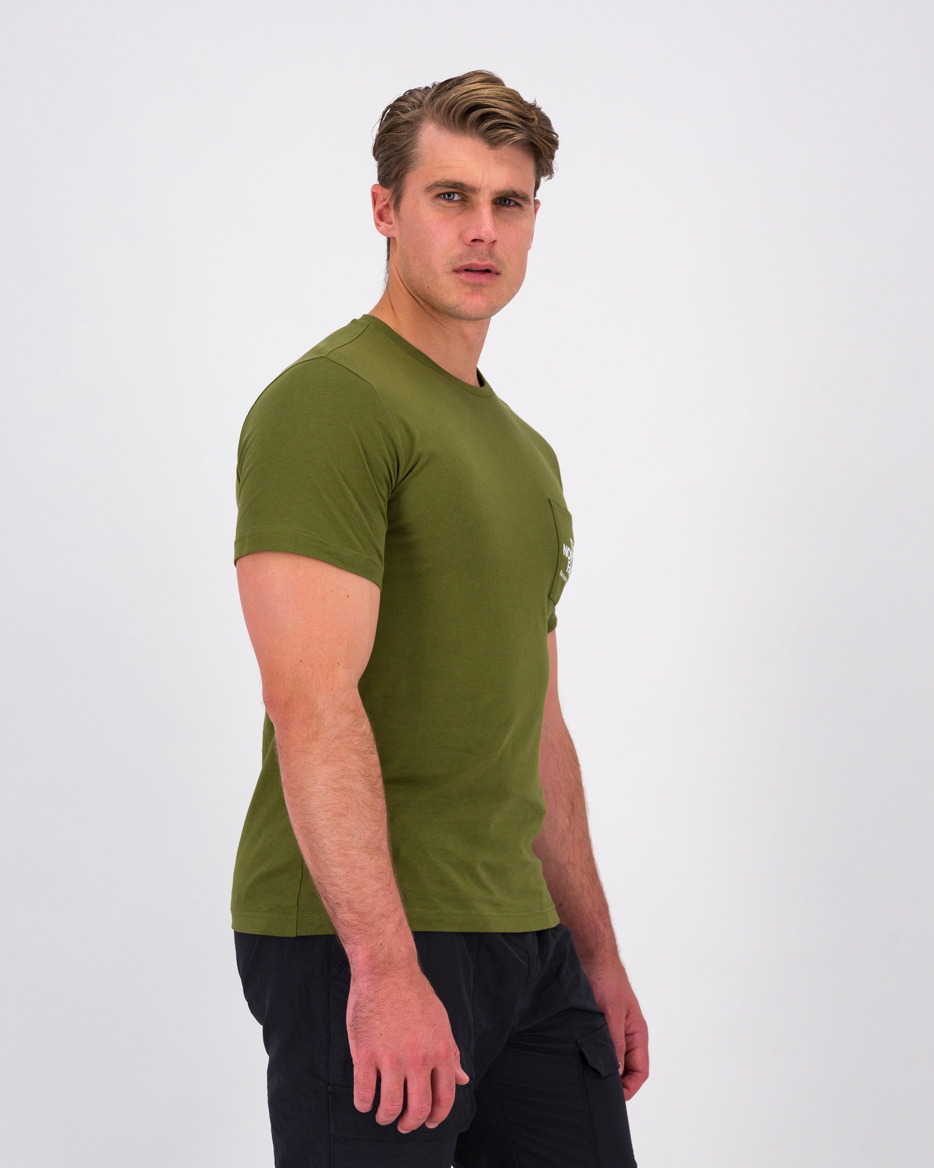 The North Face Men’s Berkeley California Pocket T-shirt -  Dark Green/Dark Olive