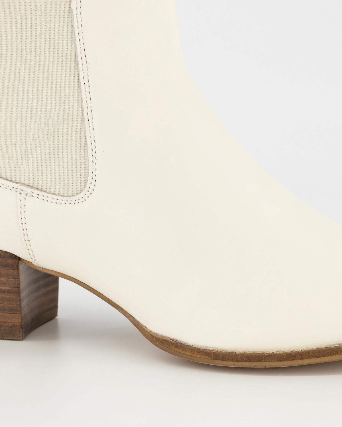 Women’s Odetta Leather Boot  -  Bone
