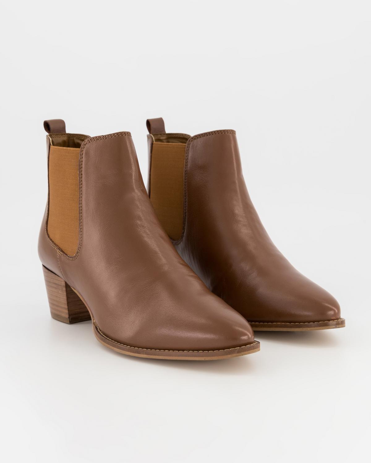 Women’s Odetta Leather Boot  -  Tan