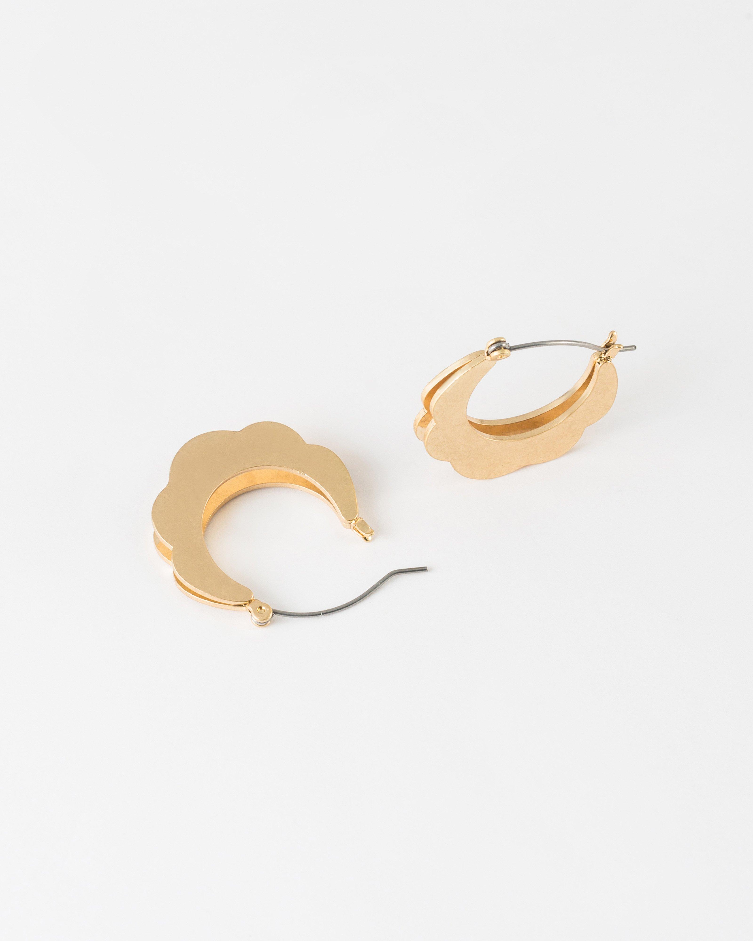 Women’s Scallop Loop Drop Earrings  -  Gold