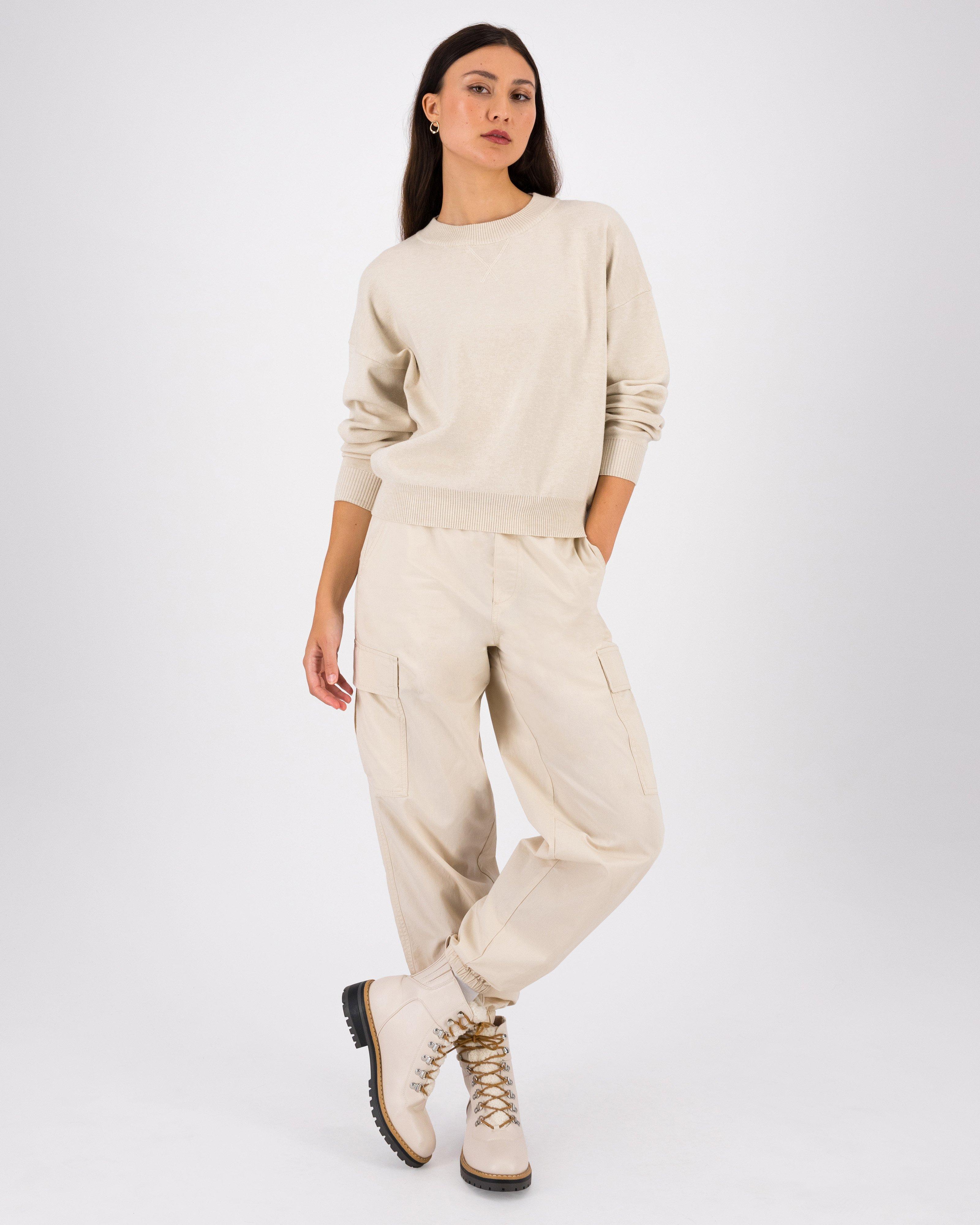 Vhari Knit Classic Pullover main image 1