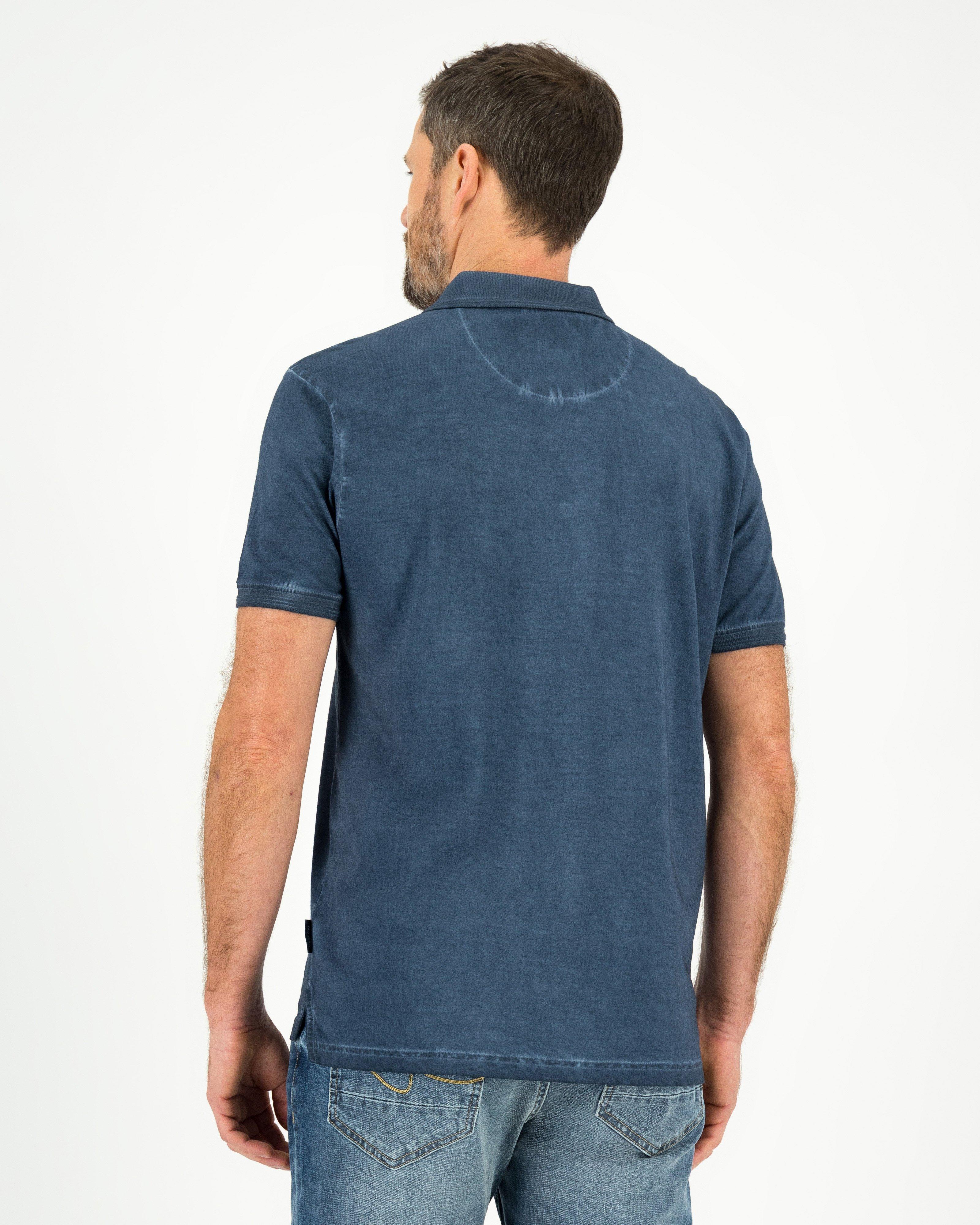 Old Khaki Men’s Rio Pigment Cotton Golfer -  Indigo