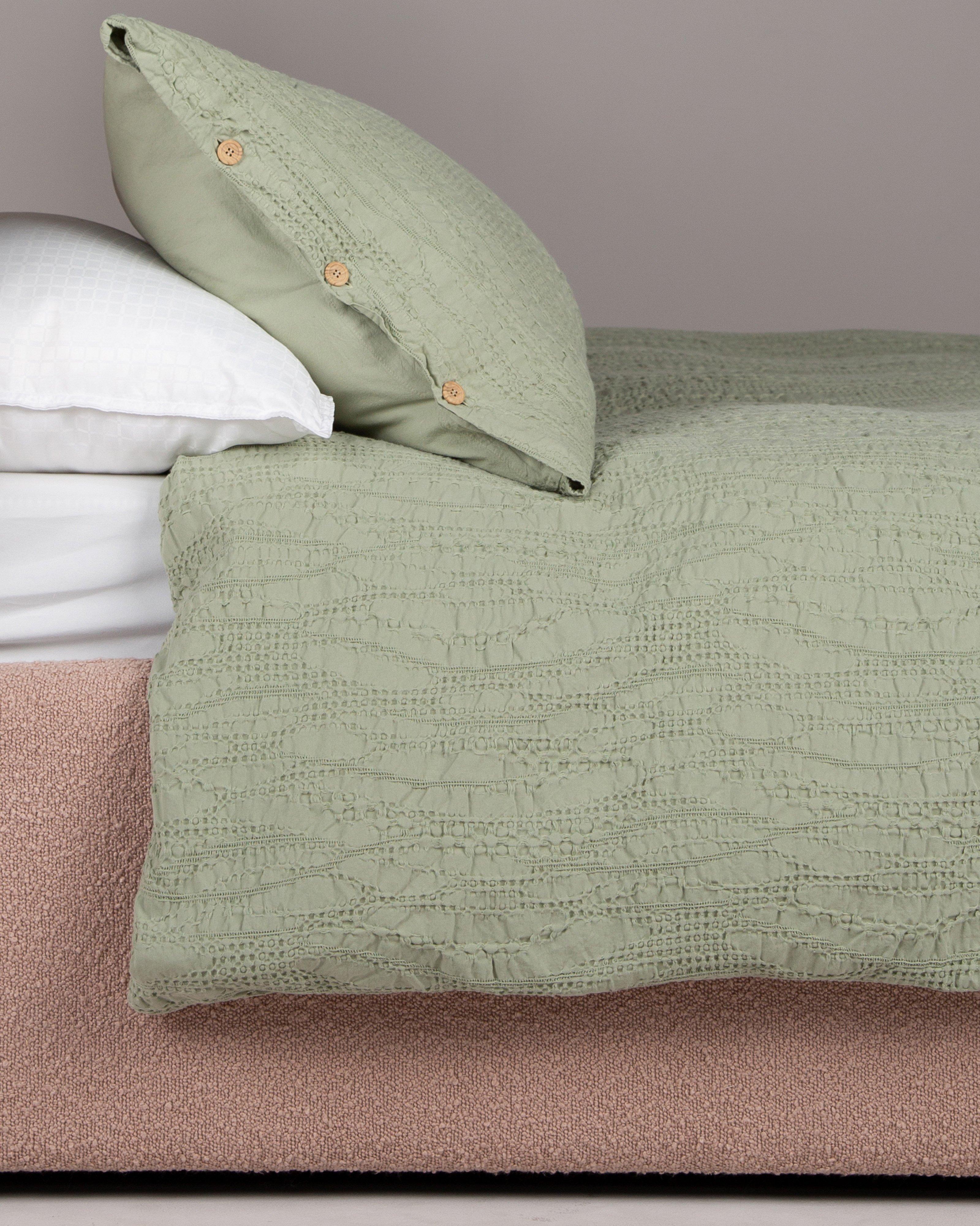 Favo Textured Queen Bedding Set -  Sage
