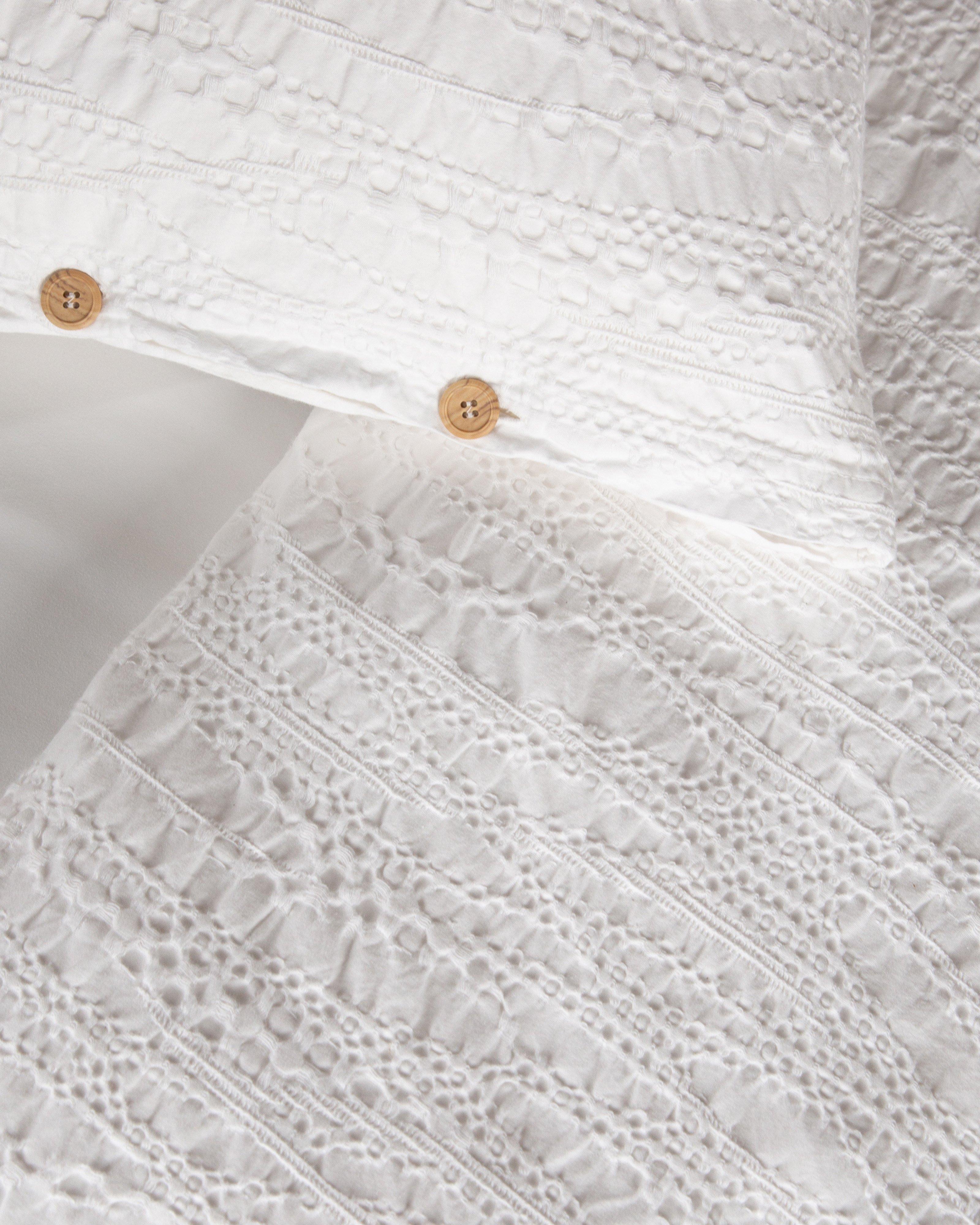 Favo Textured King Bedding Set -  White