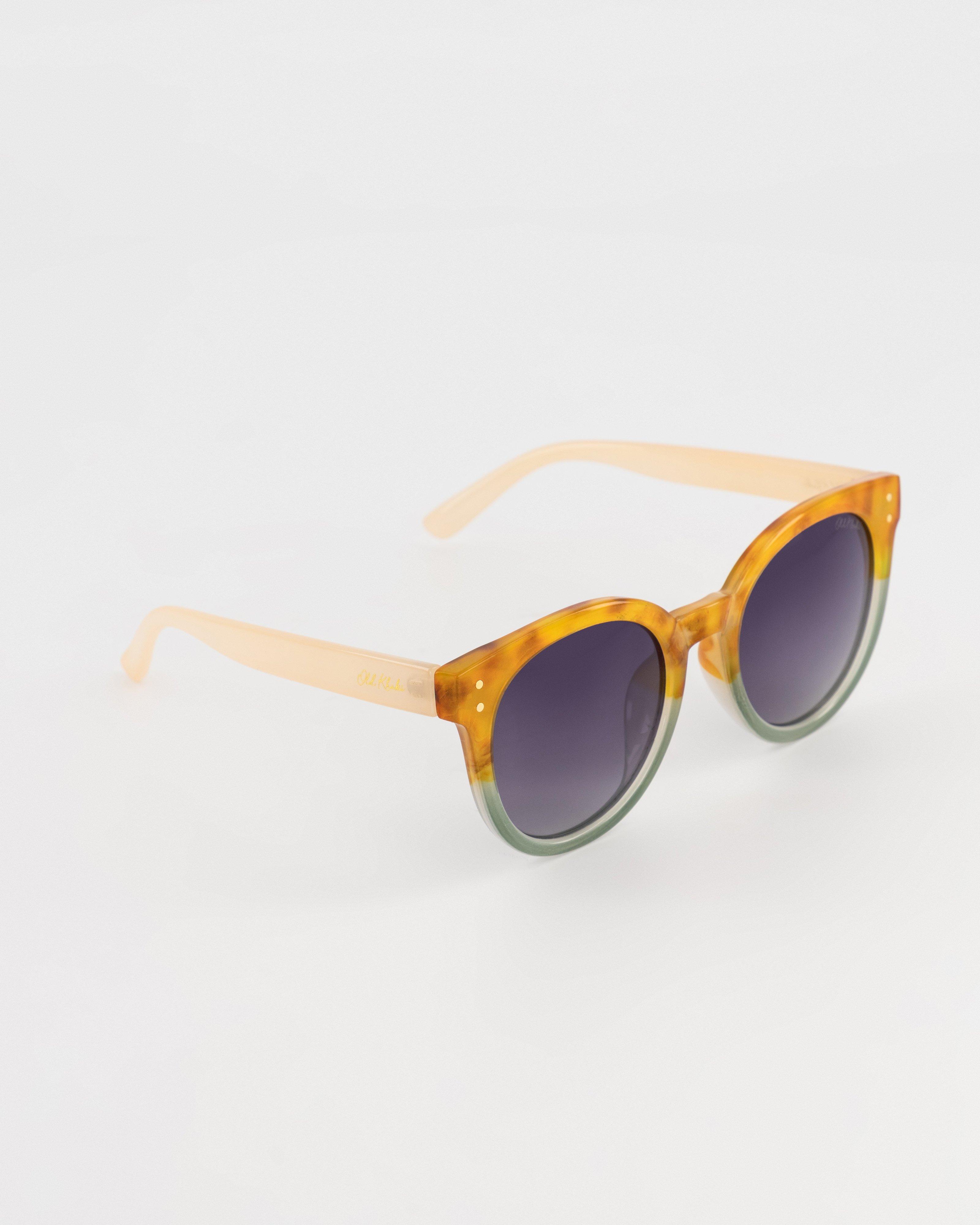 Women’s Retro Round Two-Tone Sunglasses  -  Brown