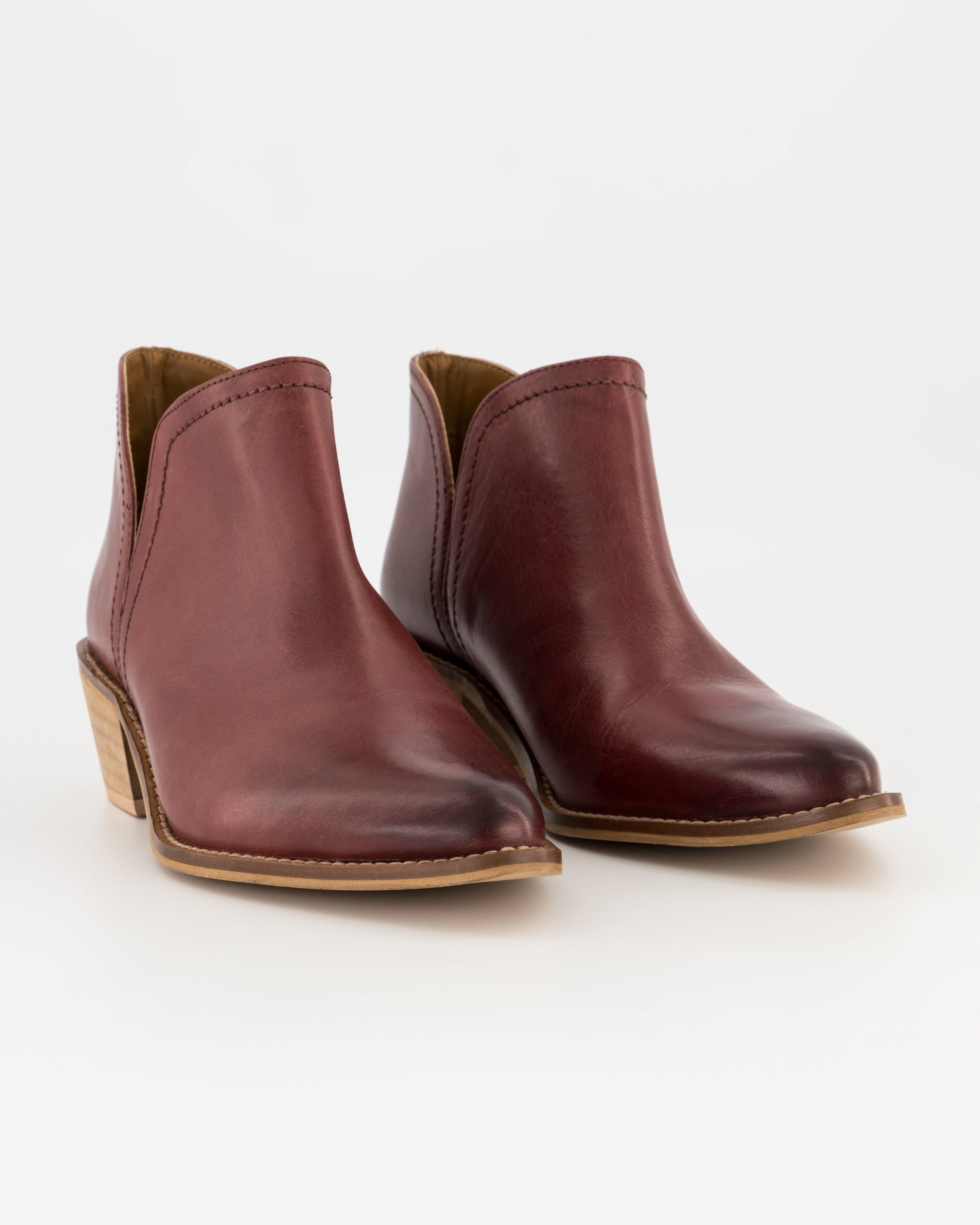 Rare Earth Women’s Sienna Boots -  Oxblood