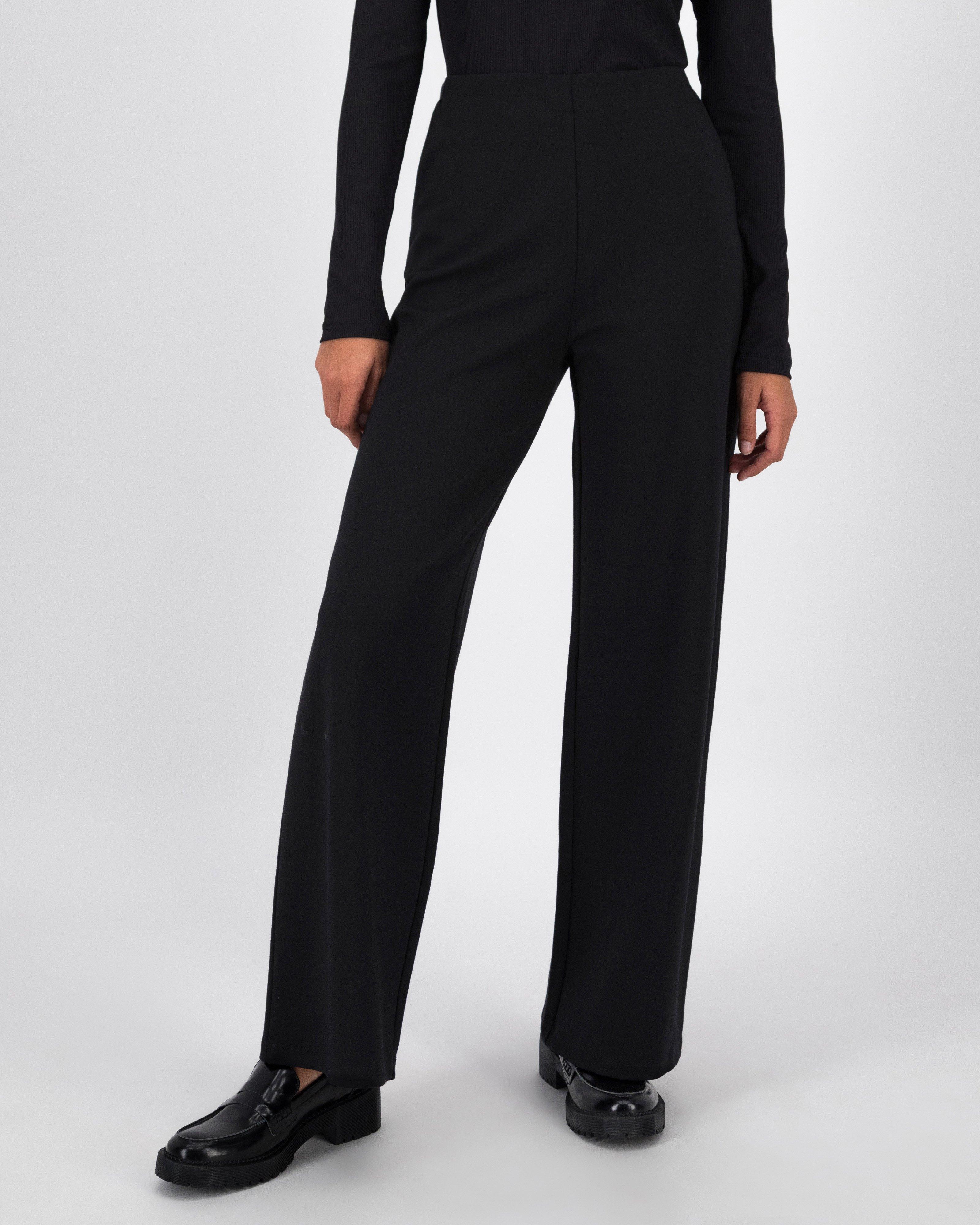 Comfort Meets Style: Tabi Lift From Pastelink - j7n4saj
