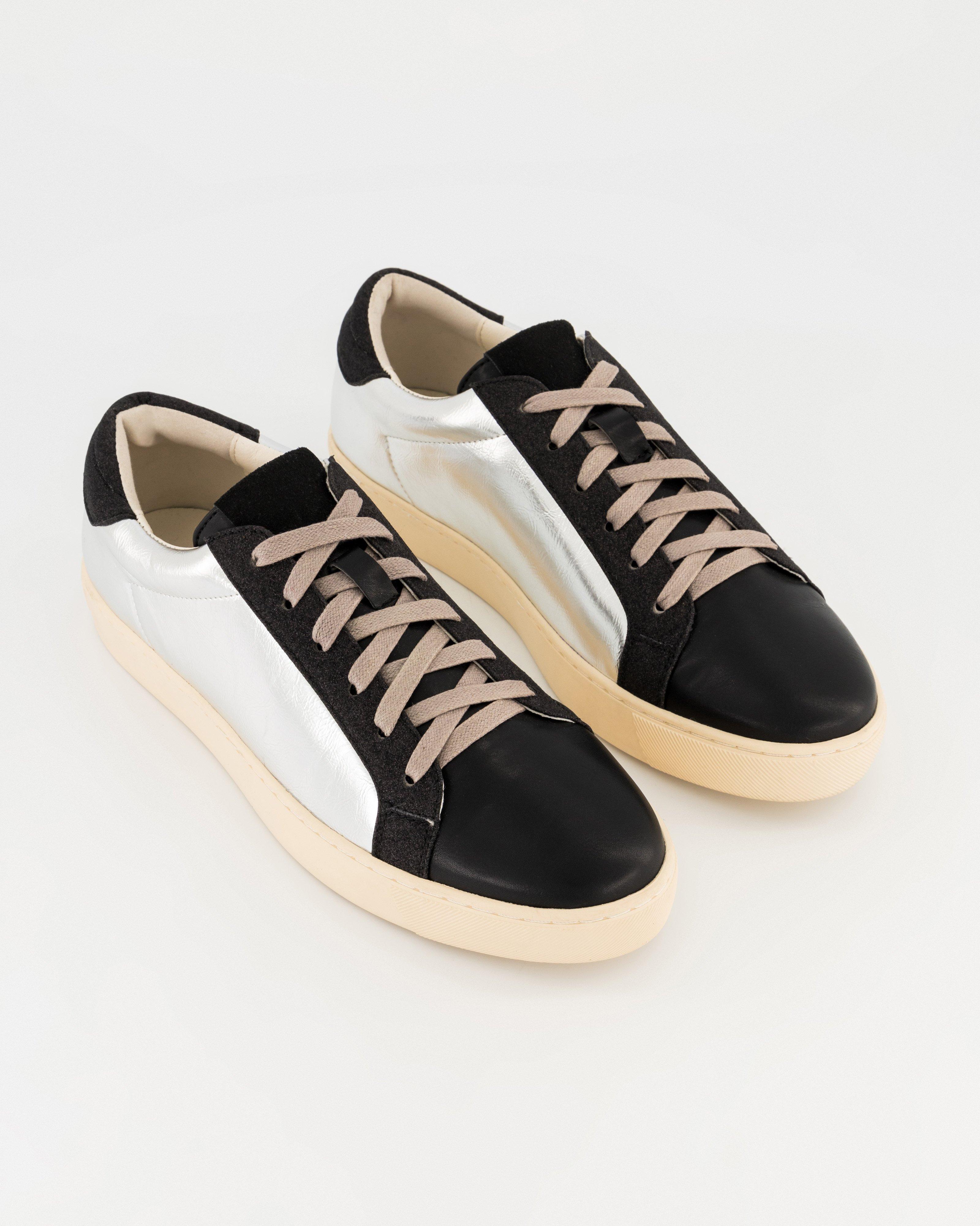 Cassandra Metallic Sneaker -  Silver