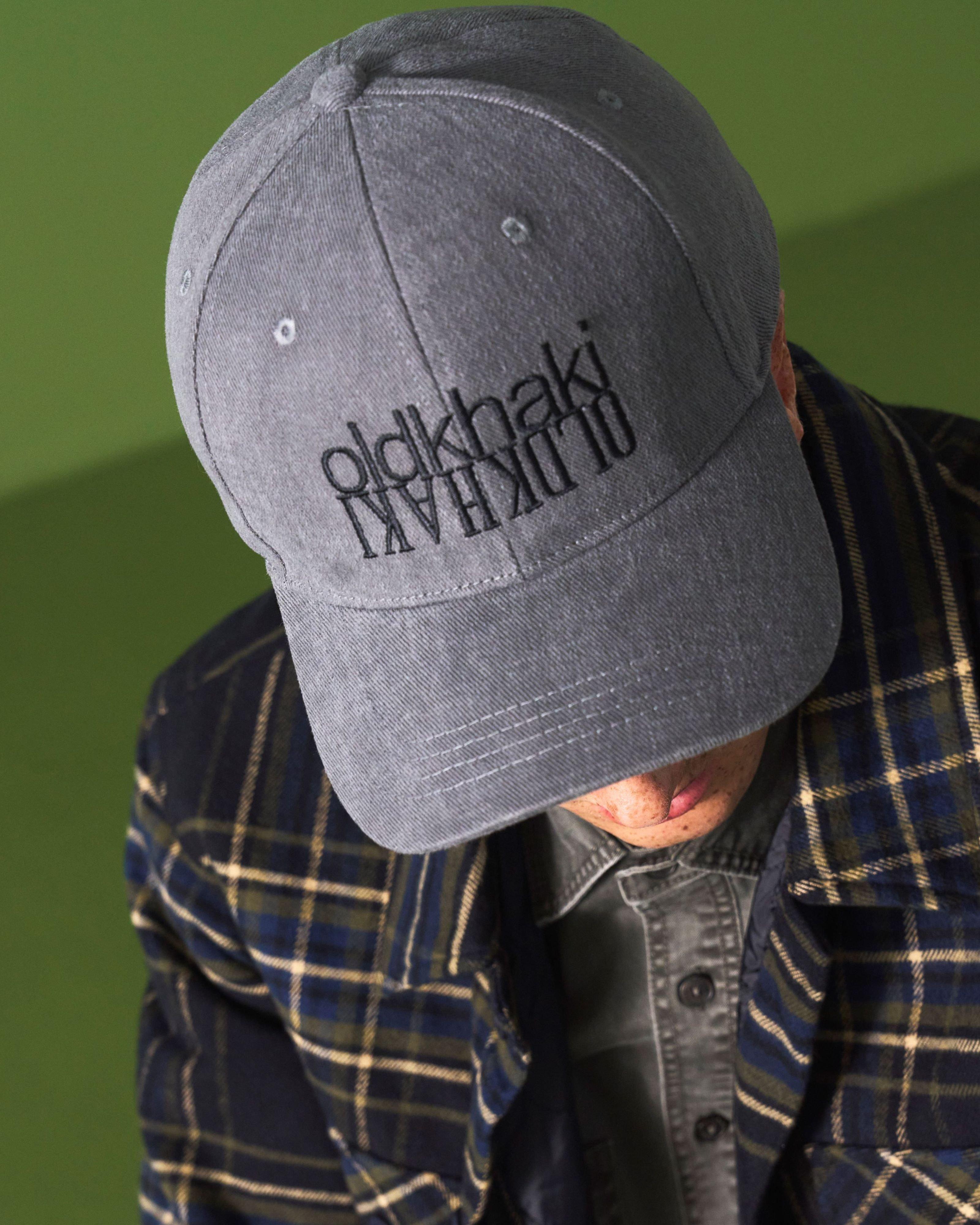 Men’s Takumi Branded Peak Cap -  Charcoal