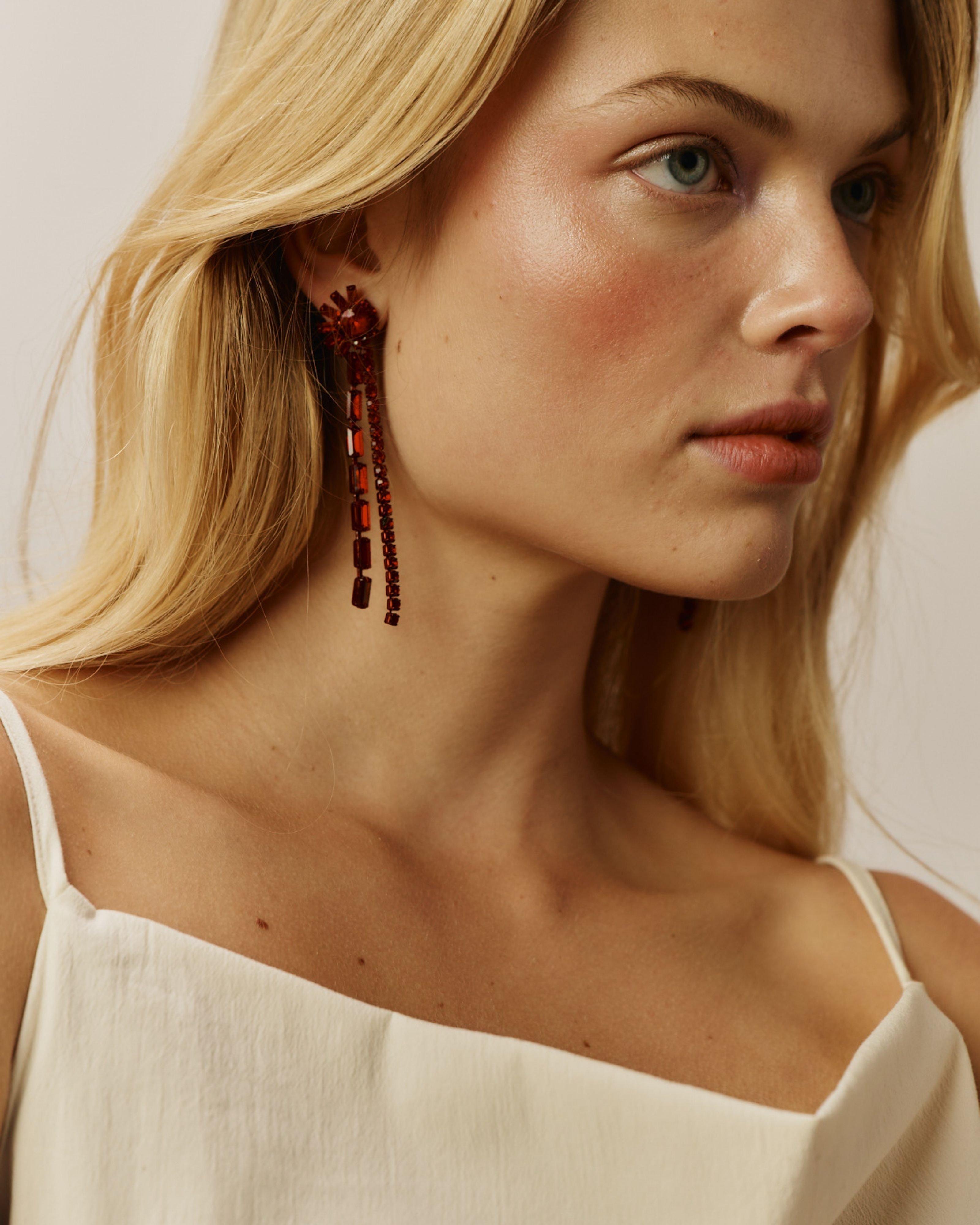 Asymmetrical Linear Stone Drop Earrings -  Red