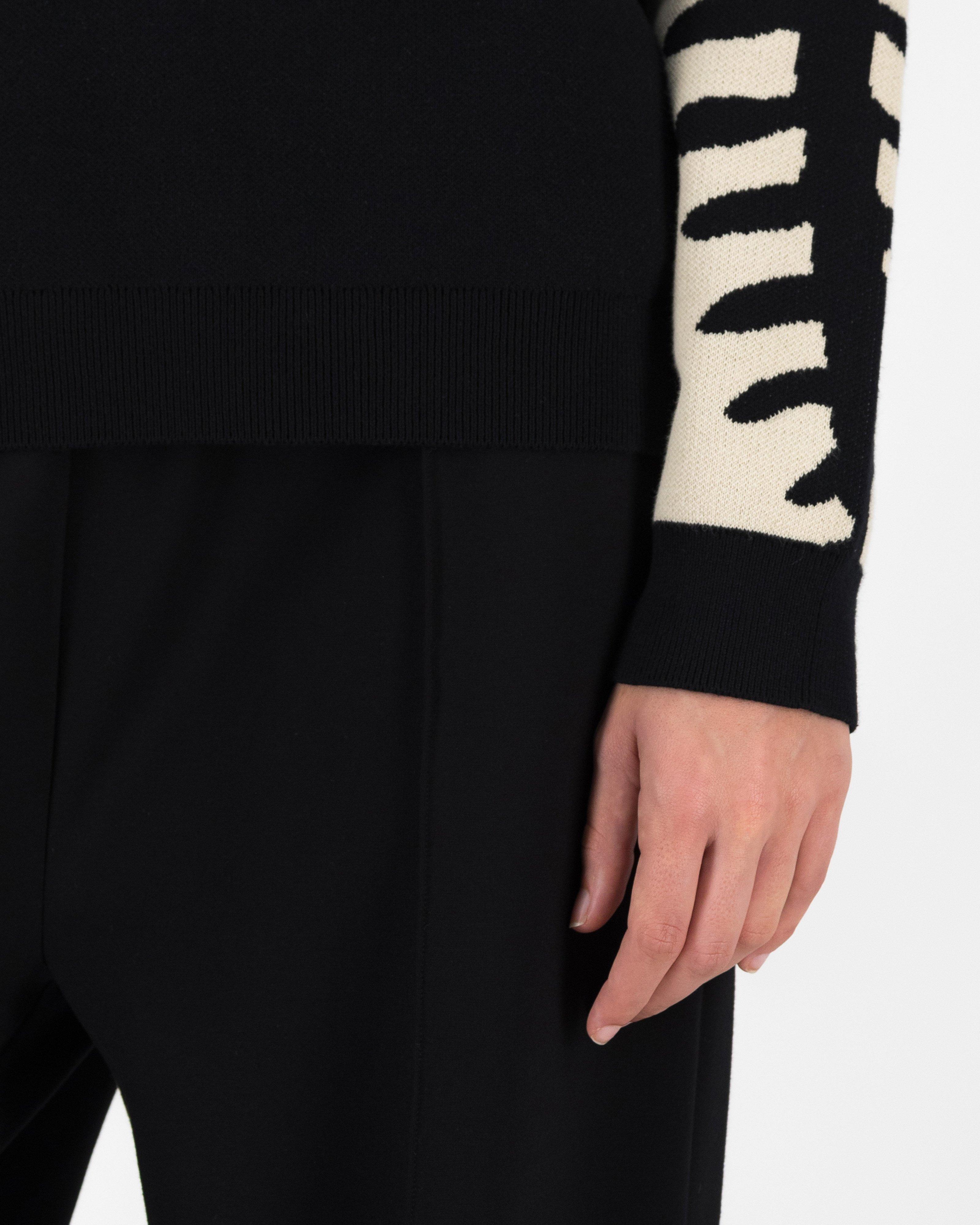Tori Leaf Design Knitwear Jumper -  Black