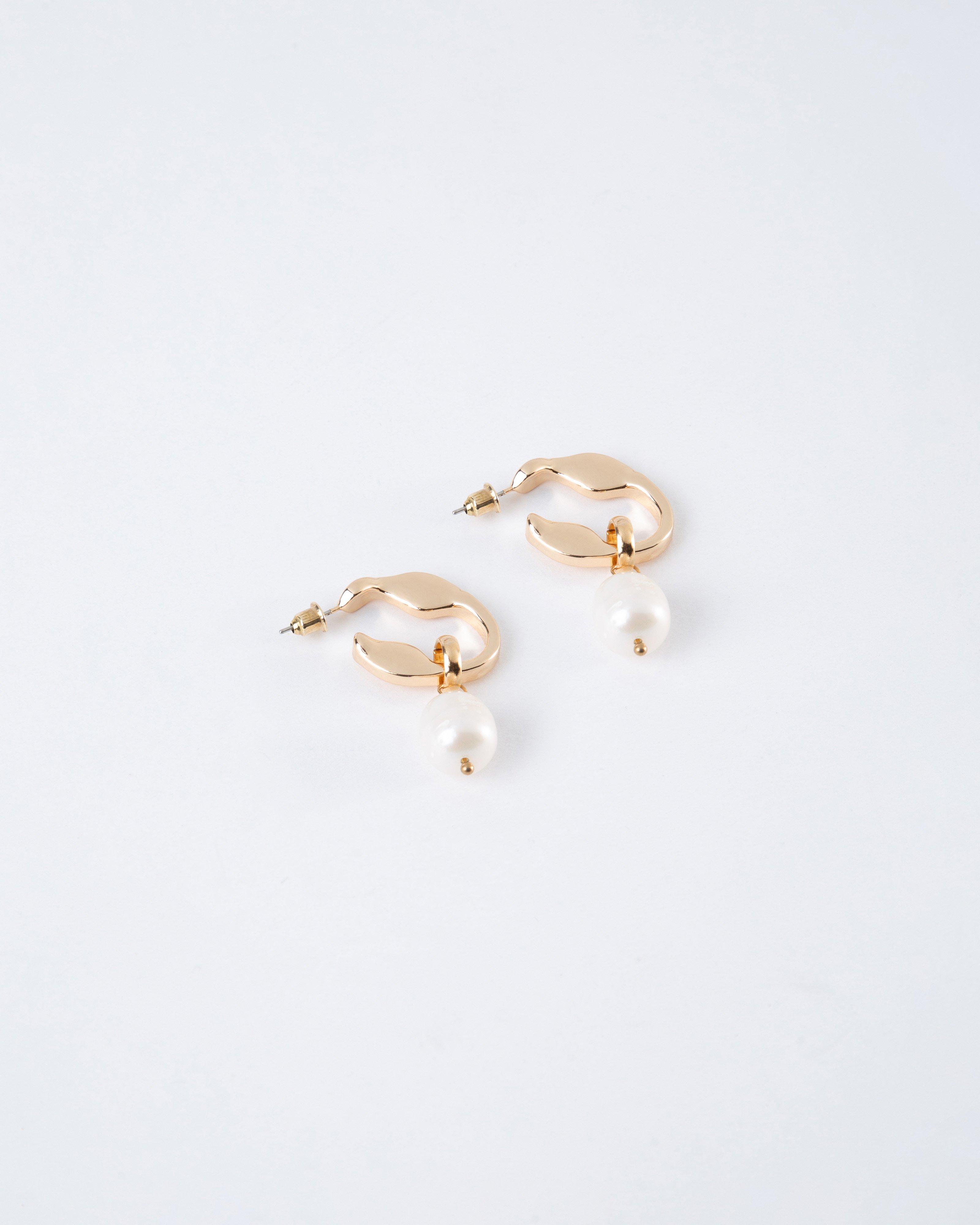 Twisted Freshwater Pearl Drop Earrings -  Milk