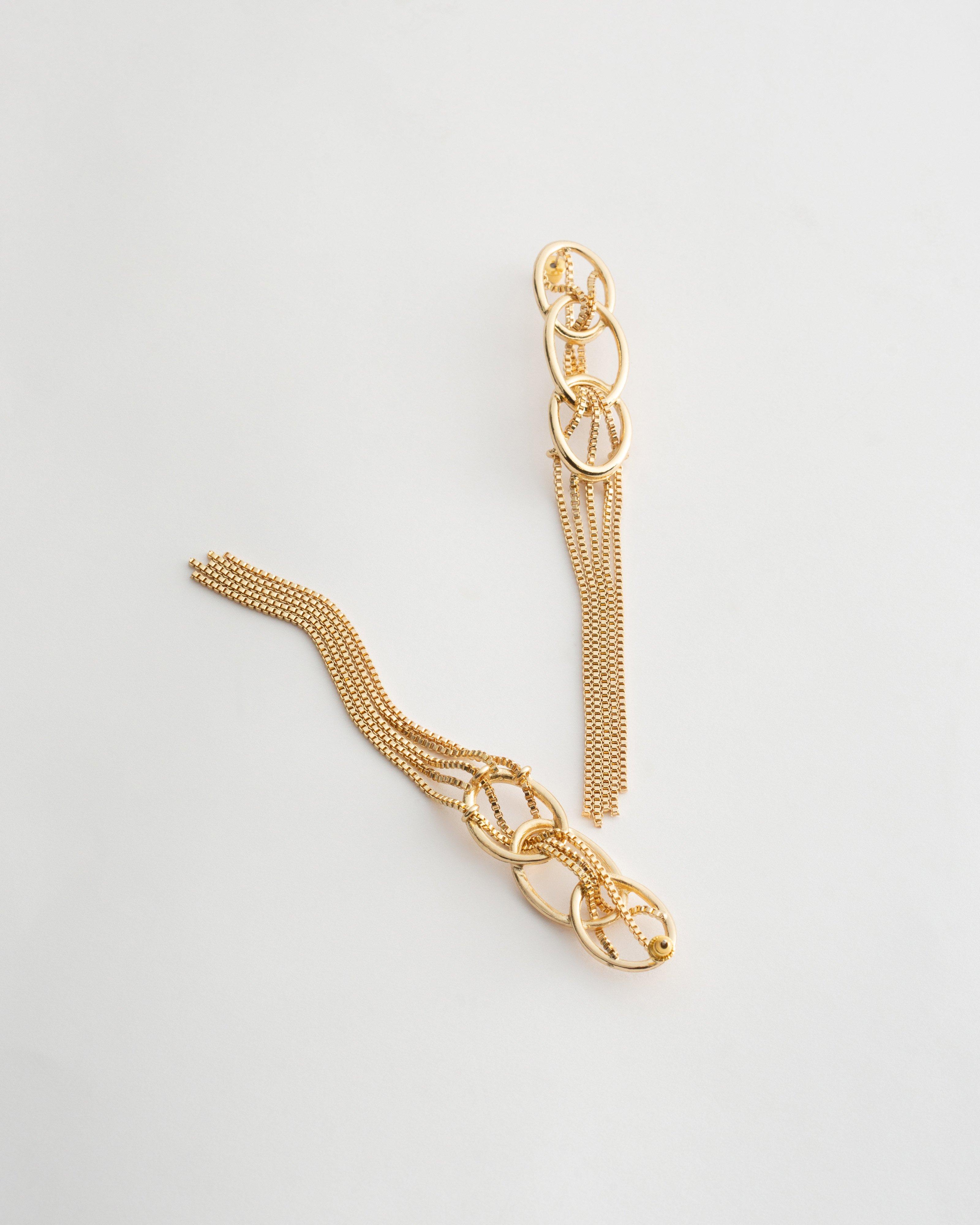 Oval Link Shoulder Duster Earrings -  Gold