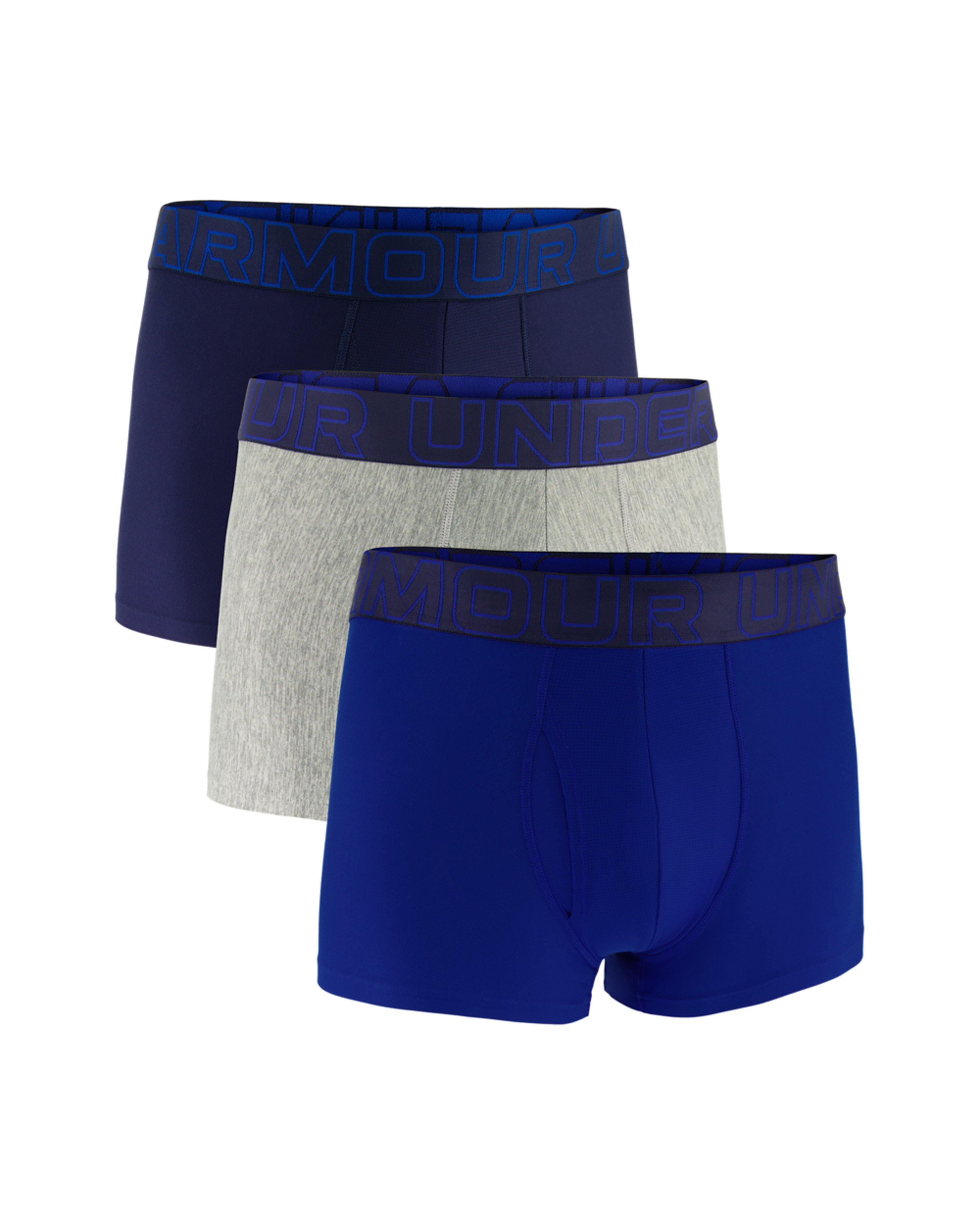 Under Armour Men s Performance Tech Boxers 3 Pack