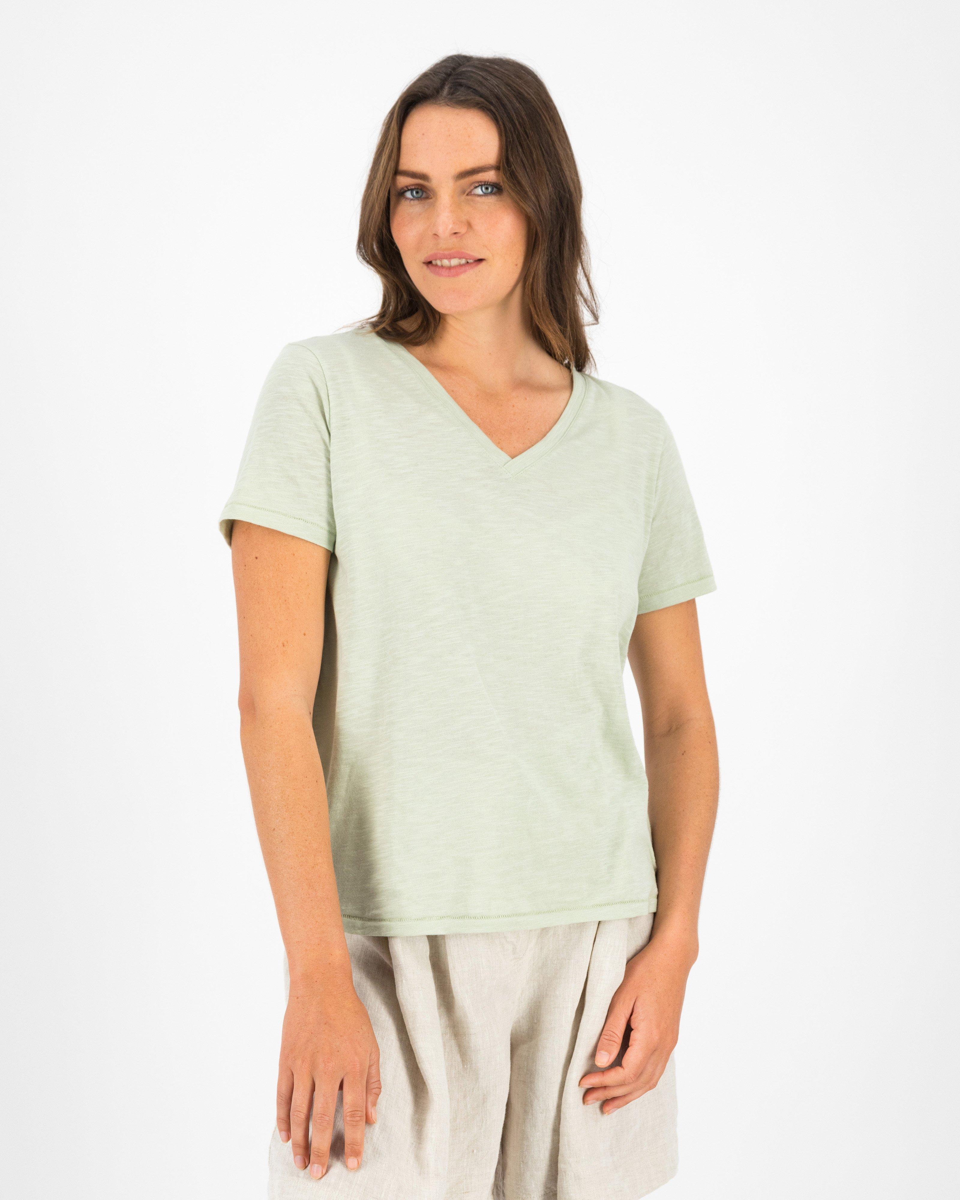 Rare Earth Women’s Vygie V-neck T-shirt -  Sage