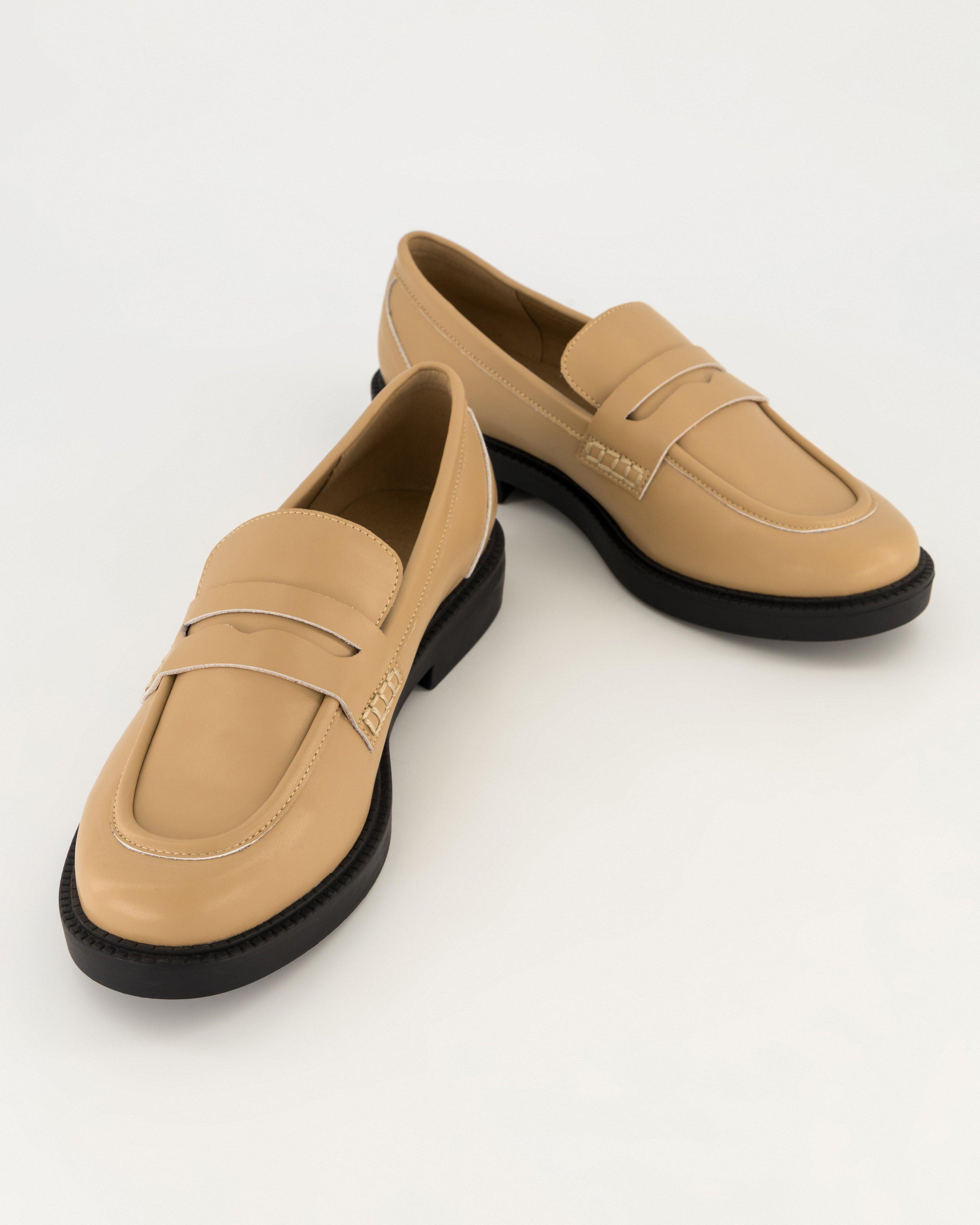 Women’s Alisson Leather Loafer  -  Tan