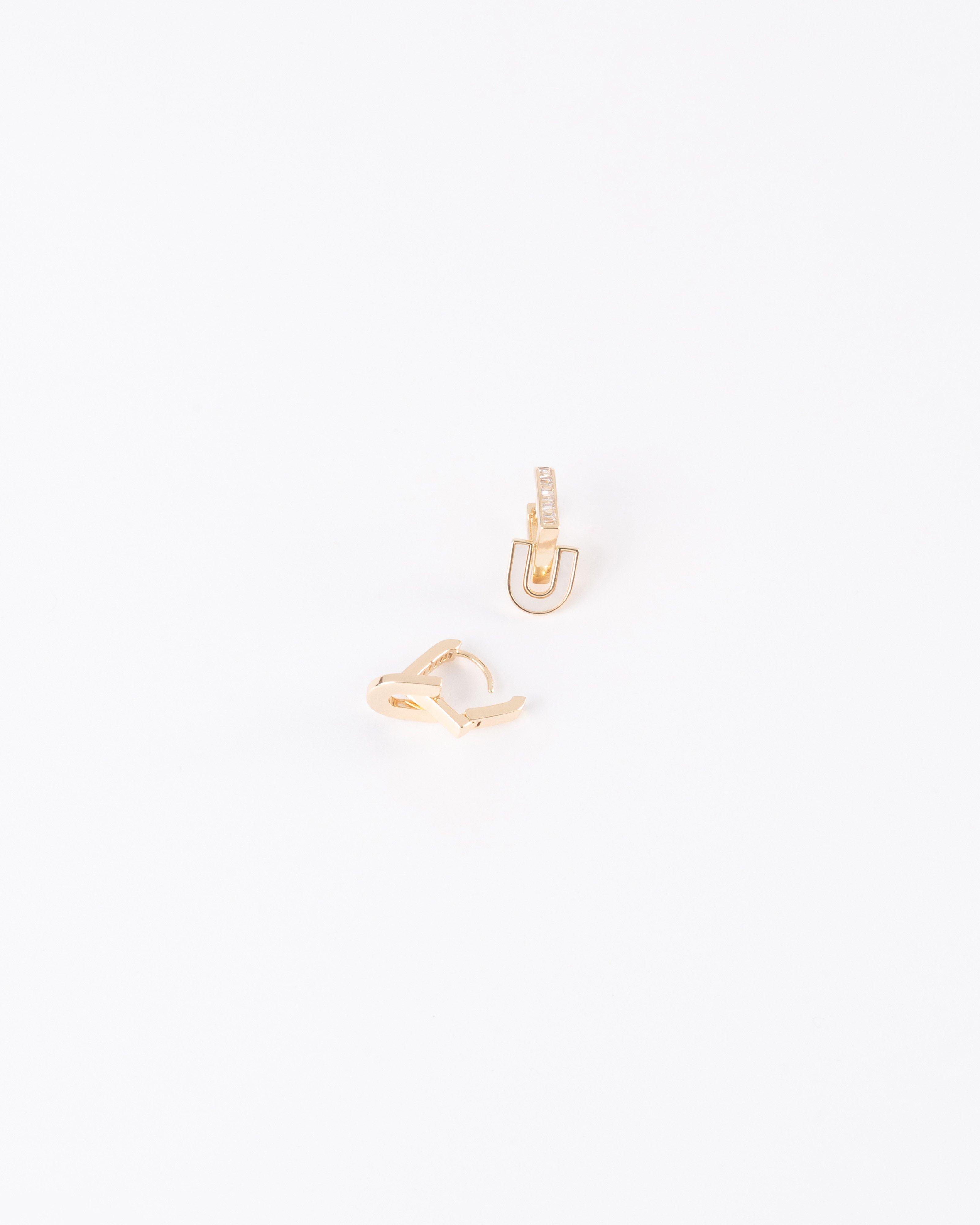 U-Shape Stone and Mother of Pearl Drop Earrings -  Milk