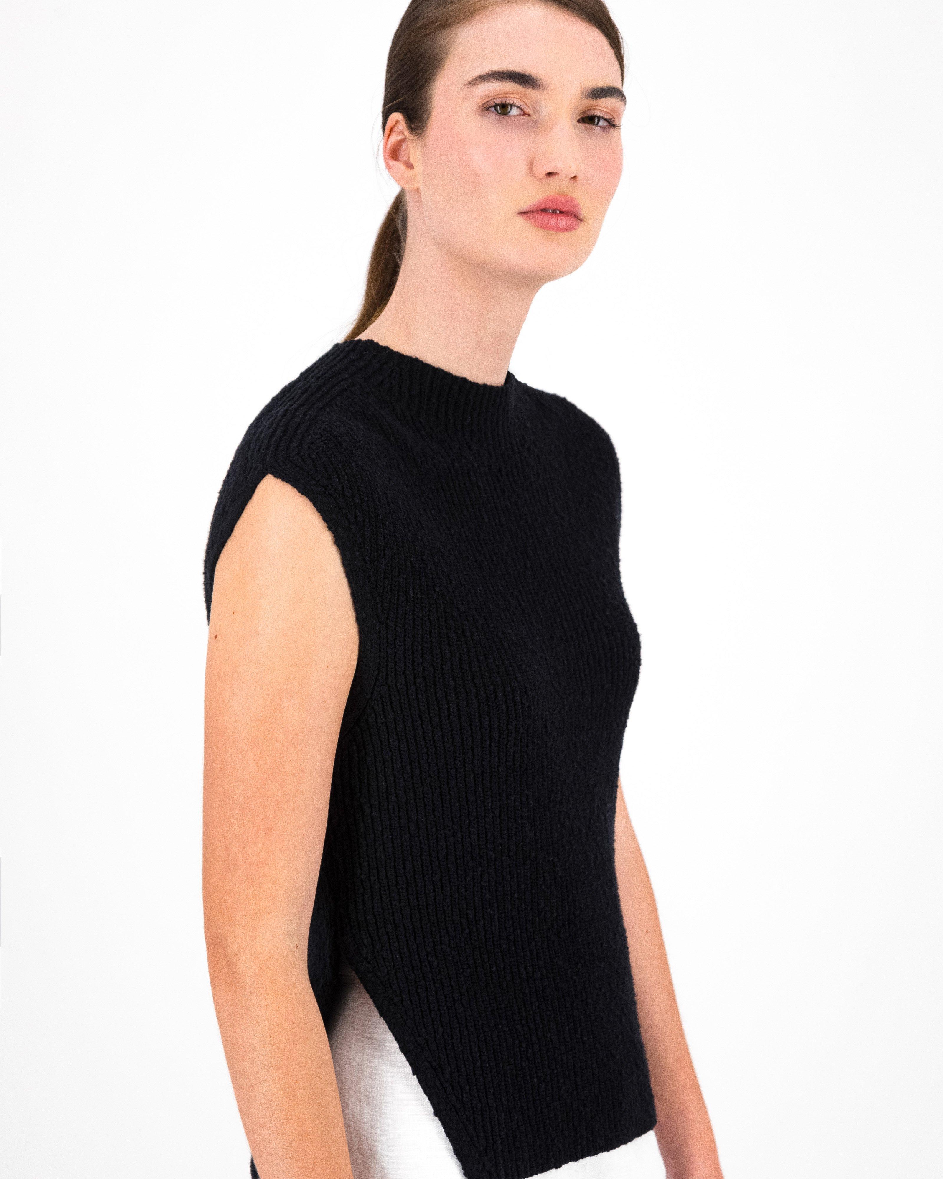 Kent Sleeveless Knitwear Vest -  Black